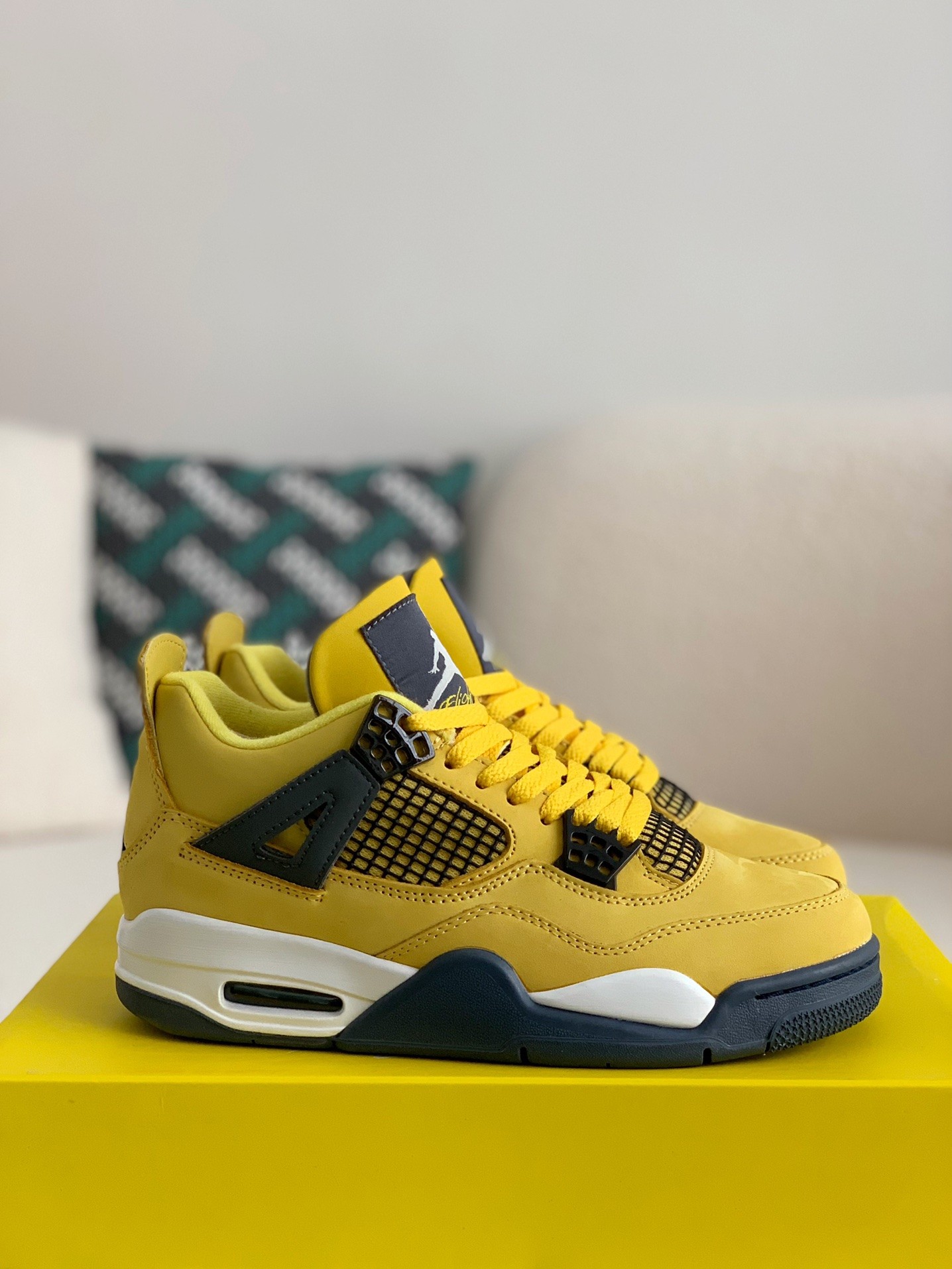 「#13」Jordan 4 AJ4 Sneakers Retro - Image 2