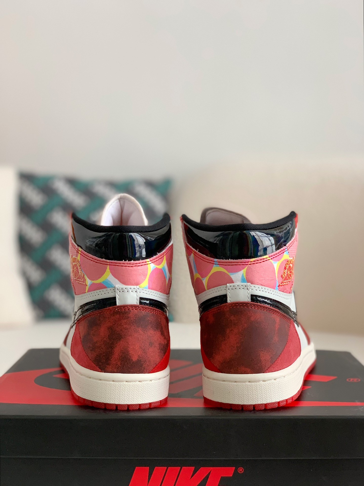 「#14」Nlke Jordan Air Jordan 1 Retro High OG2.0"Next Chapter' Sneakers - Image 4