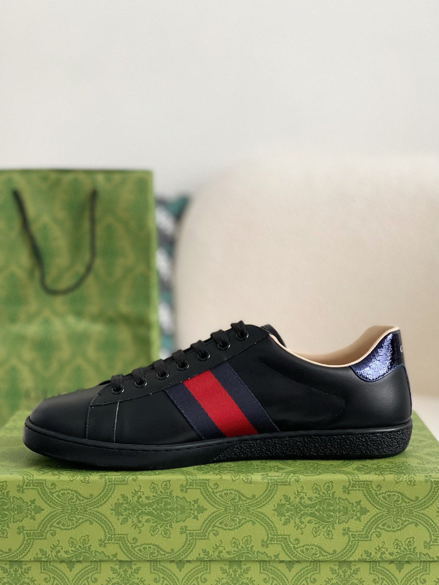 「#19」Gucci sneakers Support chip phone sensing - Image 4