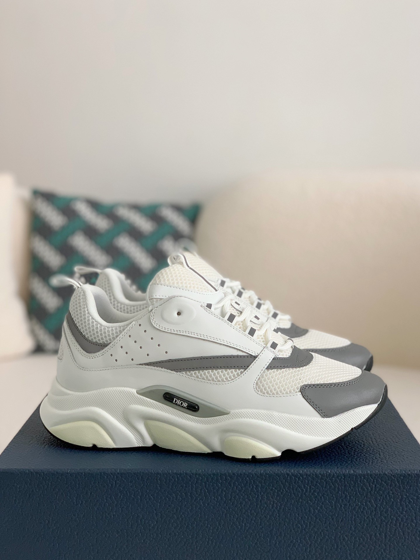 「#28」DIOR classic B22 Clunky Sneaker - Image 2