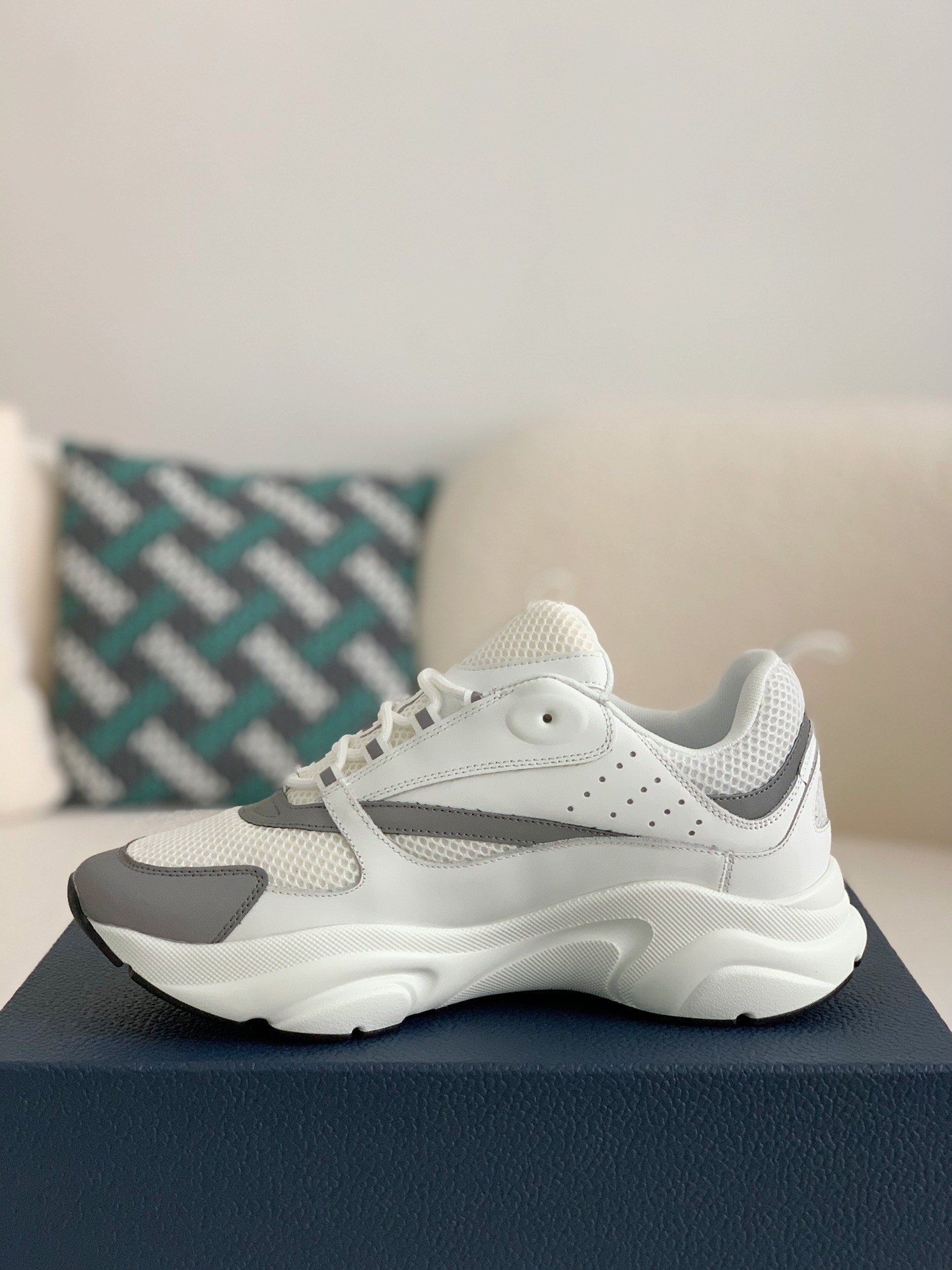 「#28」DIOR classic B22 Clunky Sneaker - Image 4