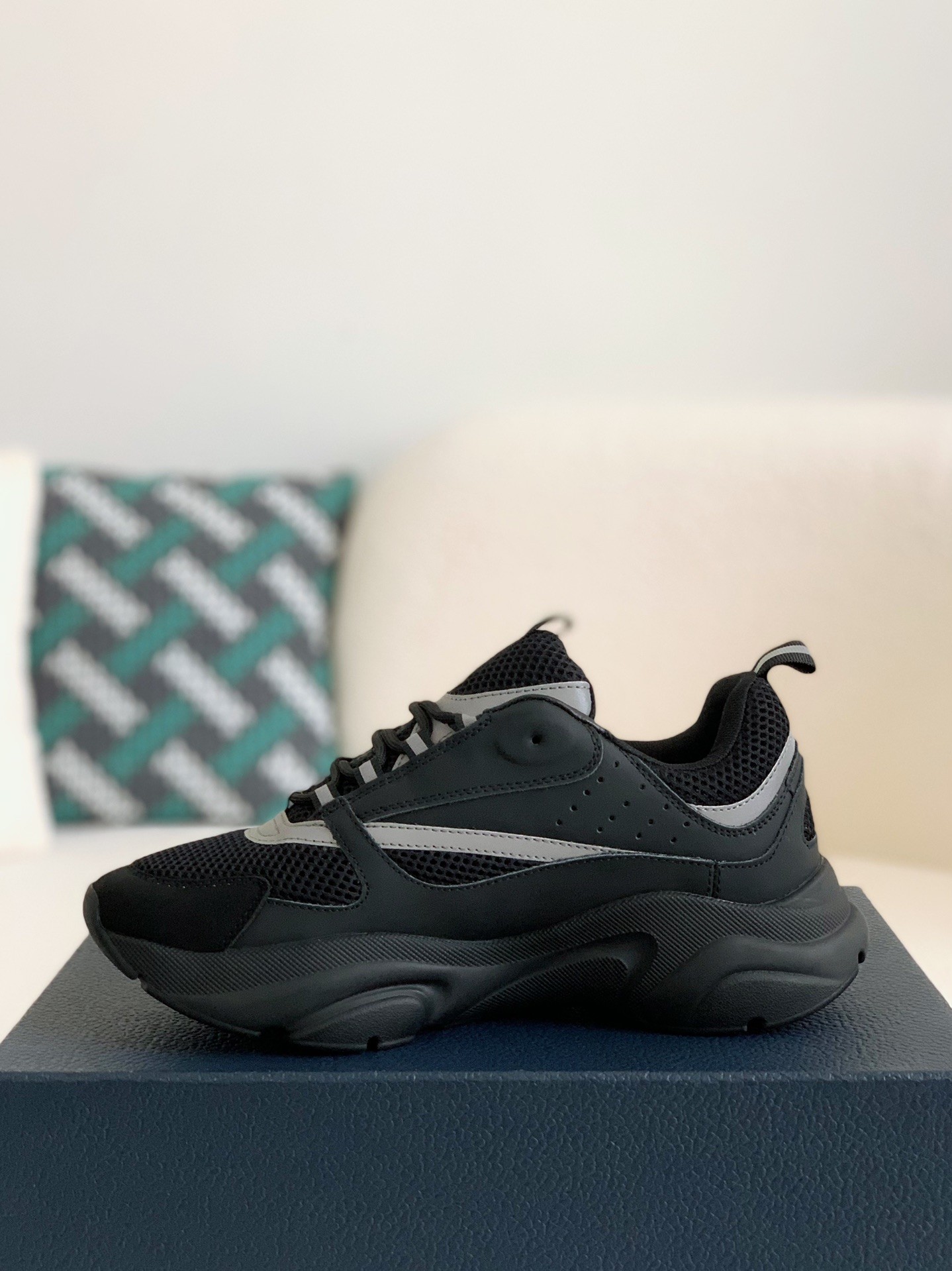 「#42」DIOR classic B22 Clunky Sneaker - Image 4