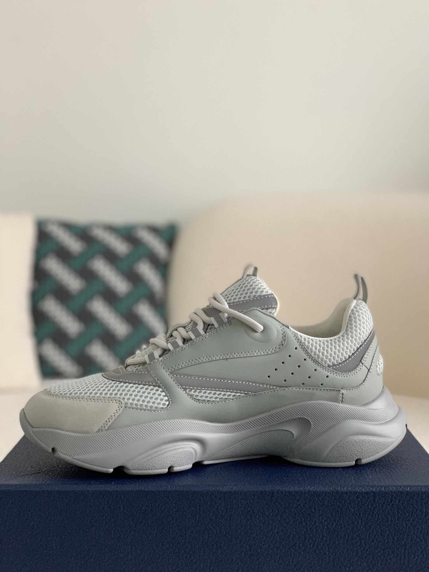「#46」DIOR classic B22 Clunky Sneaker - Image 4