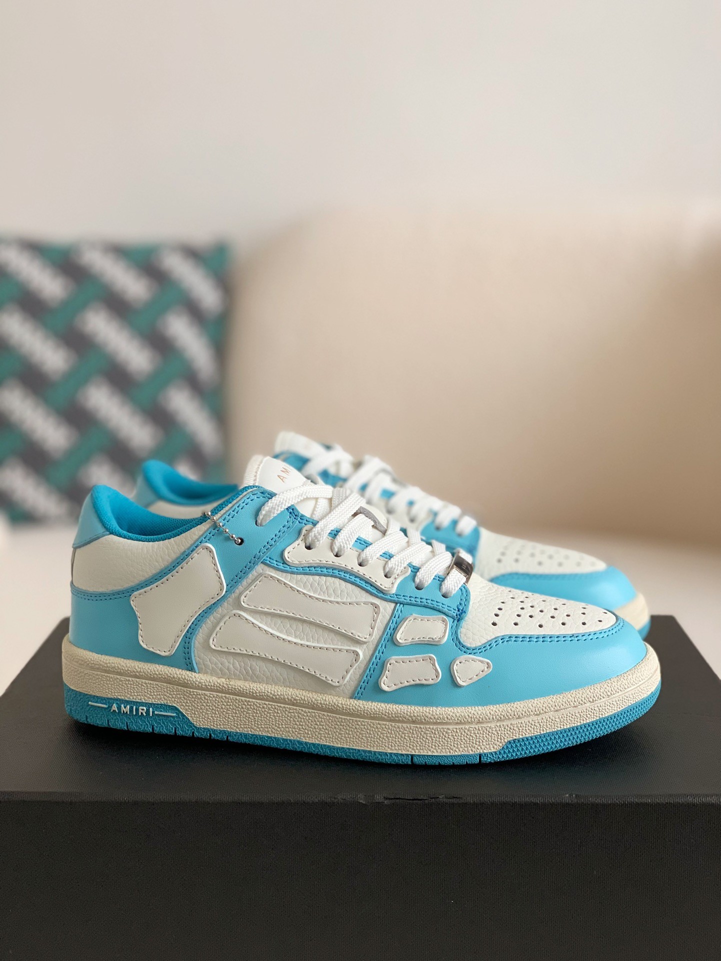 「#51」Amiri Bone Sneakers - Image 2