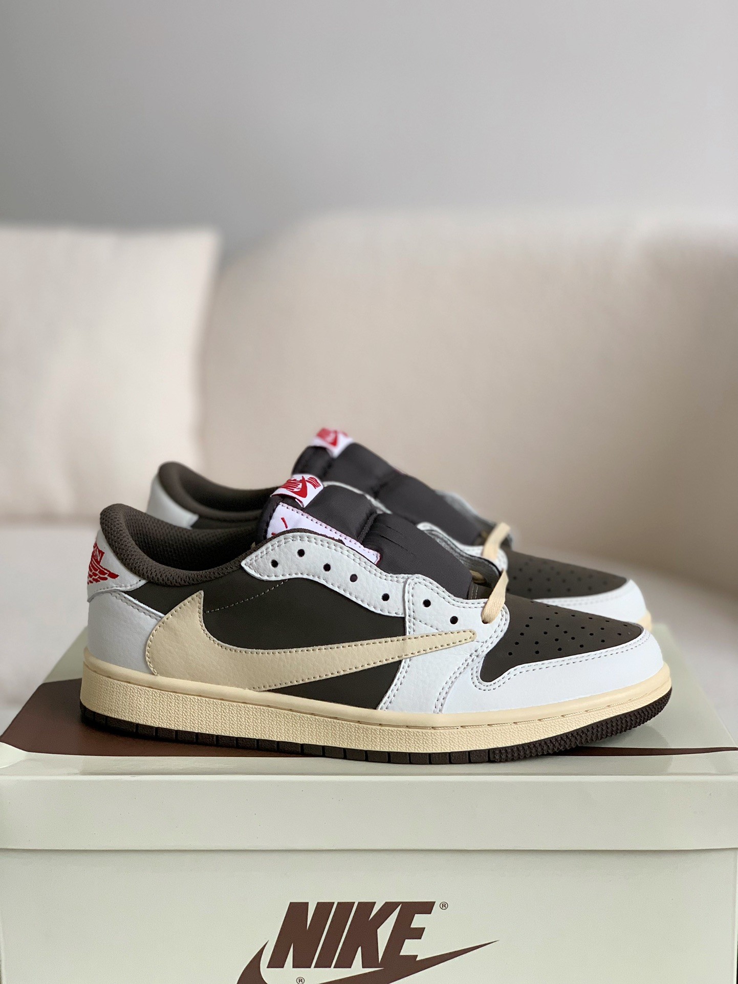 「#110」Nike AirJordan1 x TravisScott AJ Low - Image 2