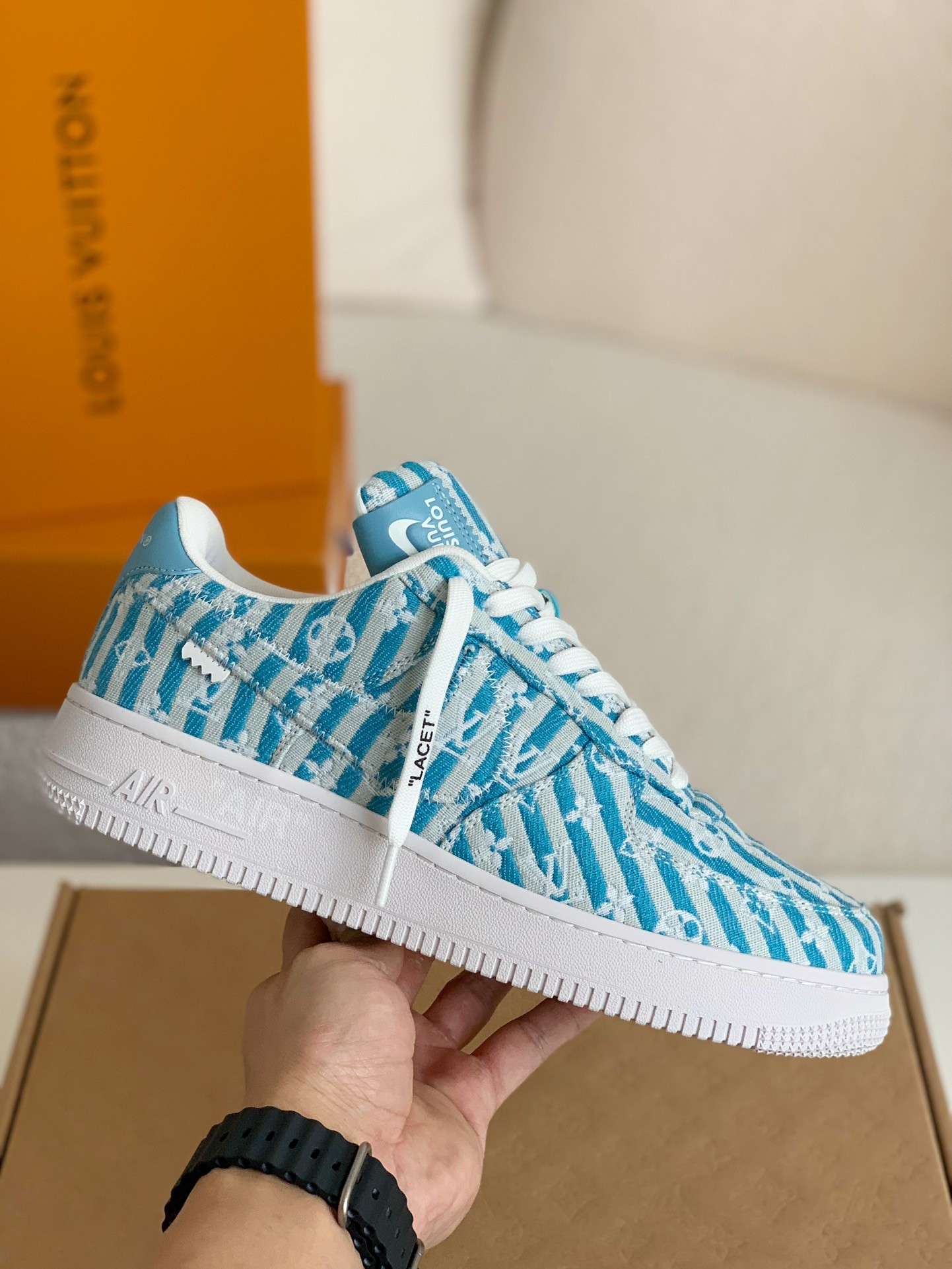 「#119」LOUIS VUITTON X NIKE AIR FORCE 1 SNEAKER - Image 3