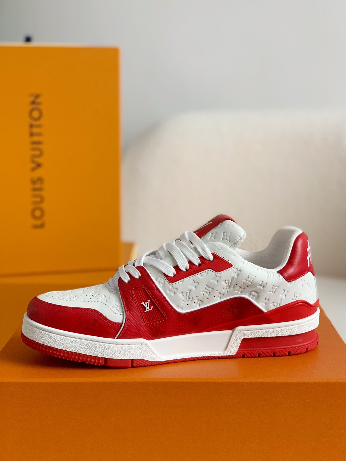 「#132」LOUIS VUITTON TRAINER SNEAKERS - Image 4