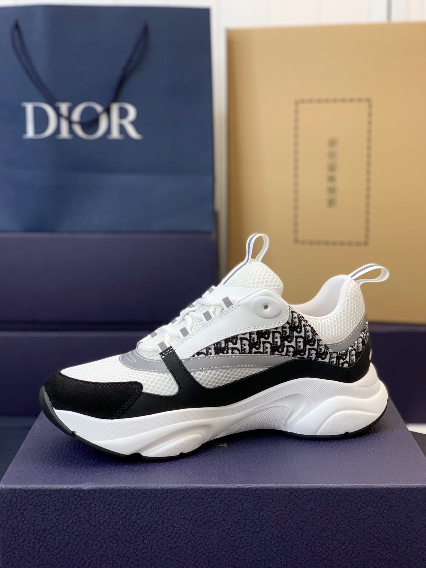 「#150」DIOR classic B22 Clunky Sneaker - Image 4