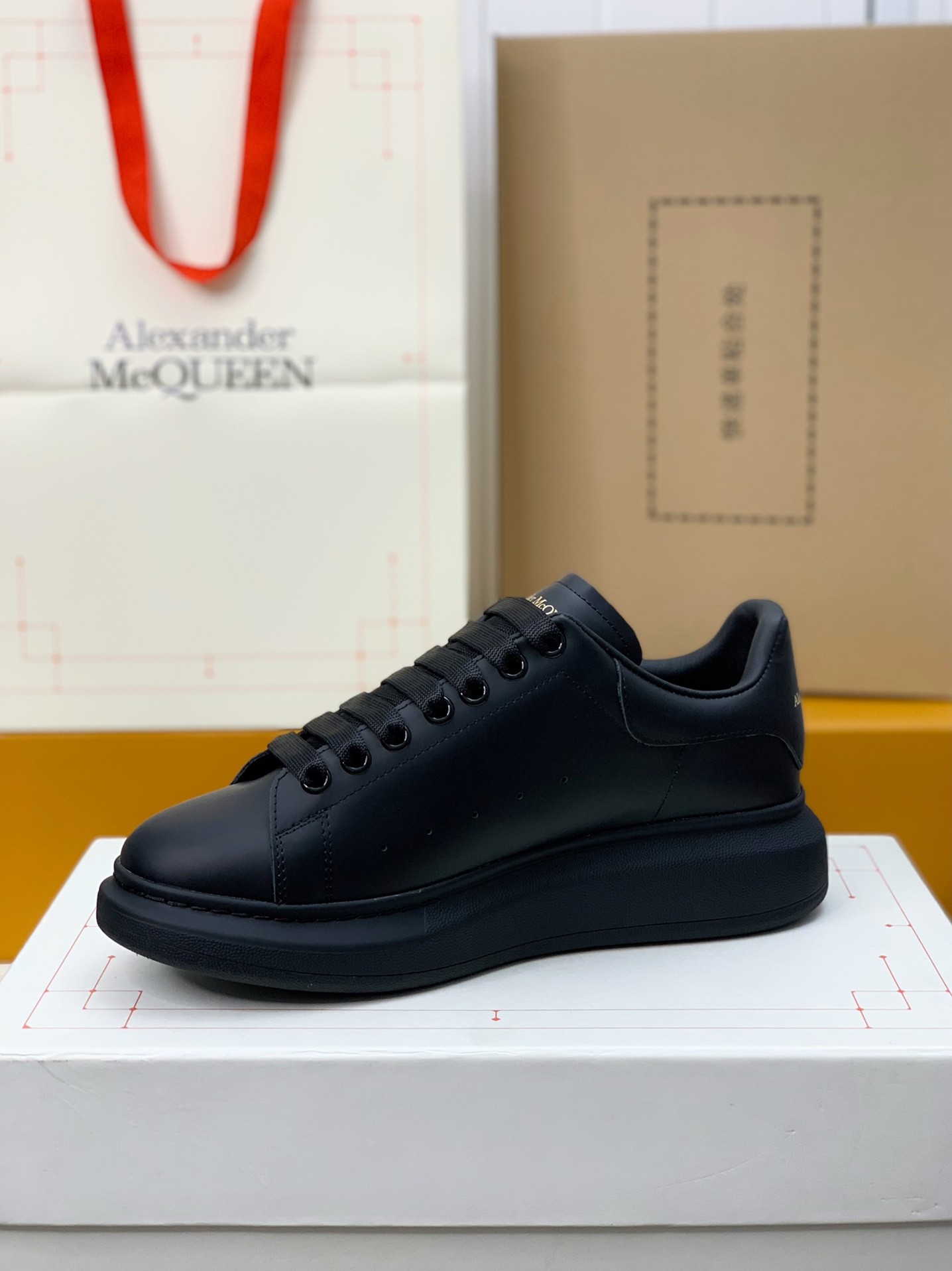 「#153」Alexander McQueen versatile Sneakers - Image 4
