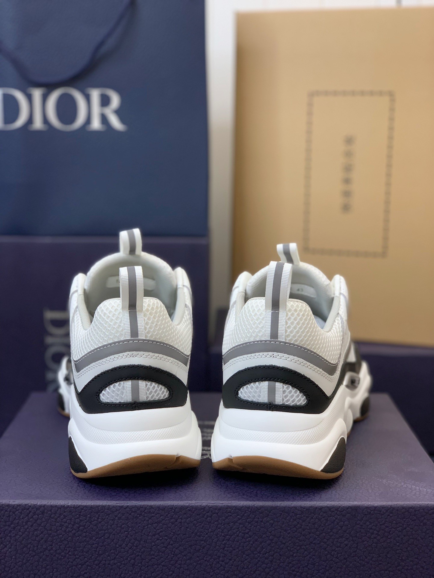 「#156」DIOR classic B22 Clunky Sneaker - Image 5