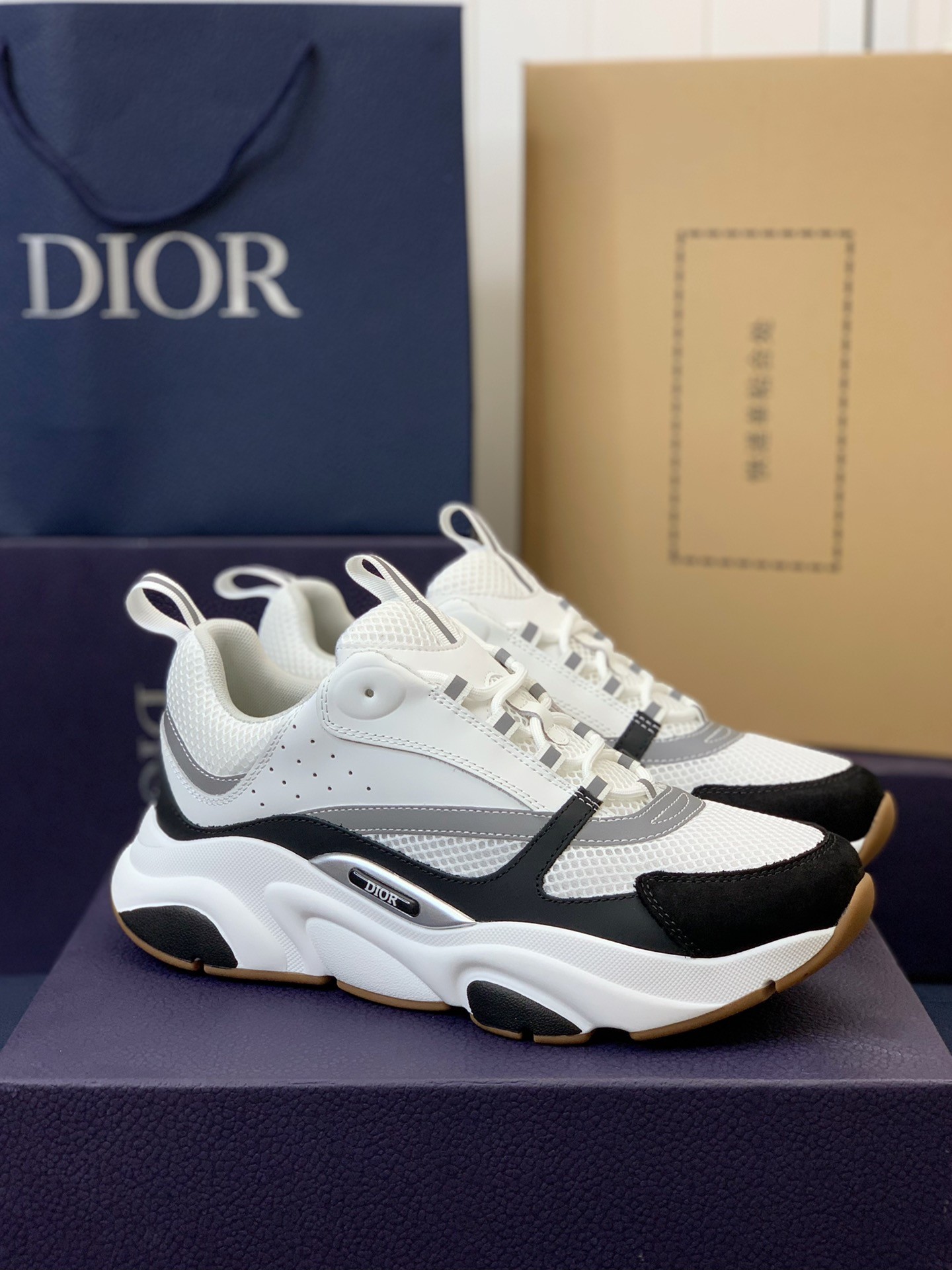 「#156」DIOR classic B22 Clunky Sneaker - Image 2