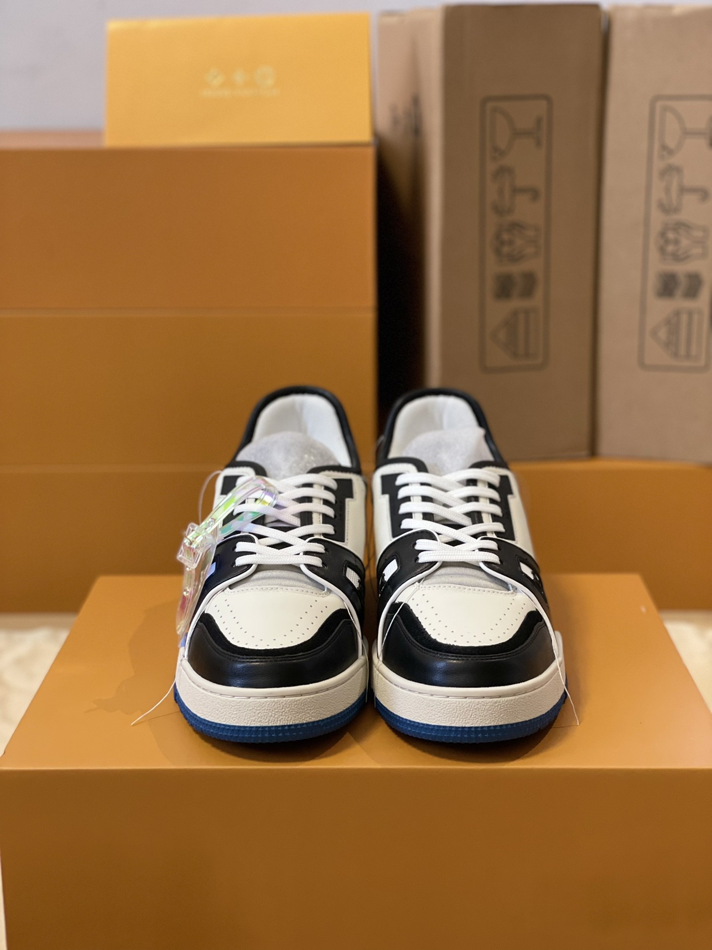 「#165」LOUIS VUITTON TRAINER 1A9IQ5 Sneakers - Image 3