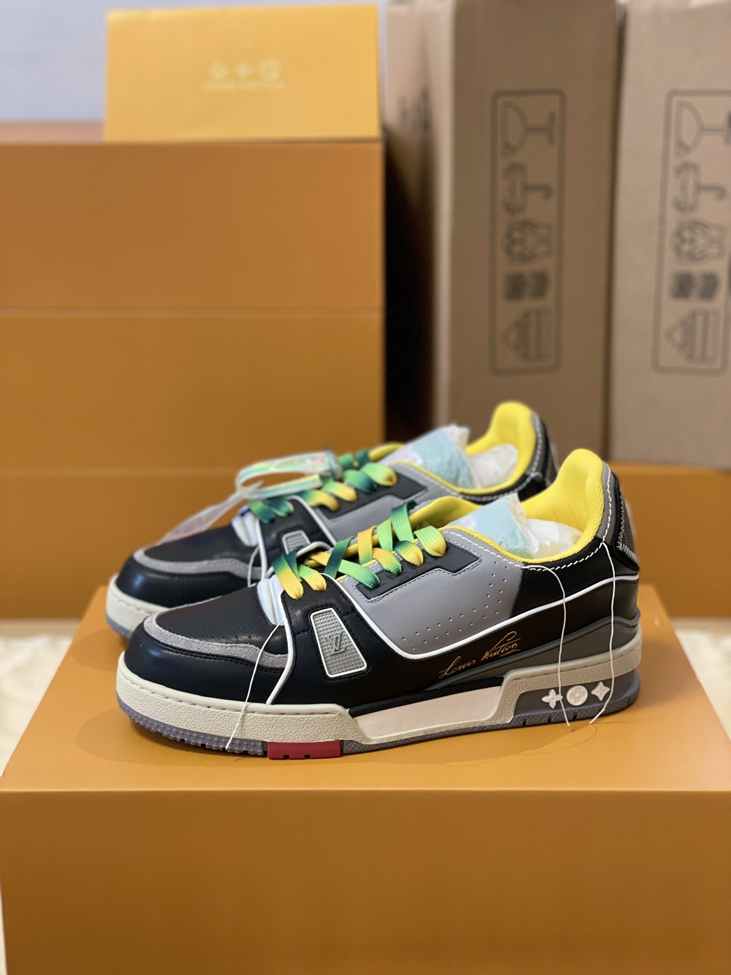 「#166」LOUIS VUITTON TRAINER 1A9IQ5 Sneakers