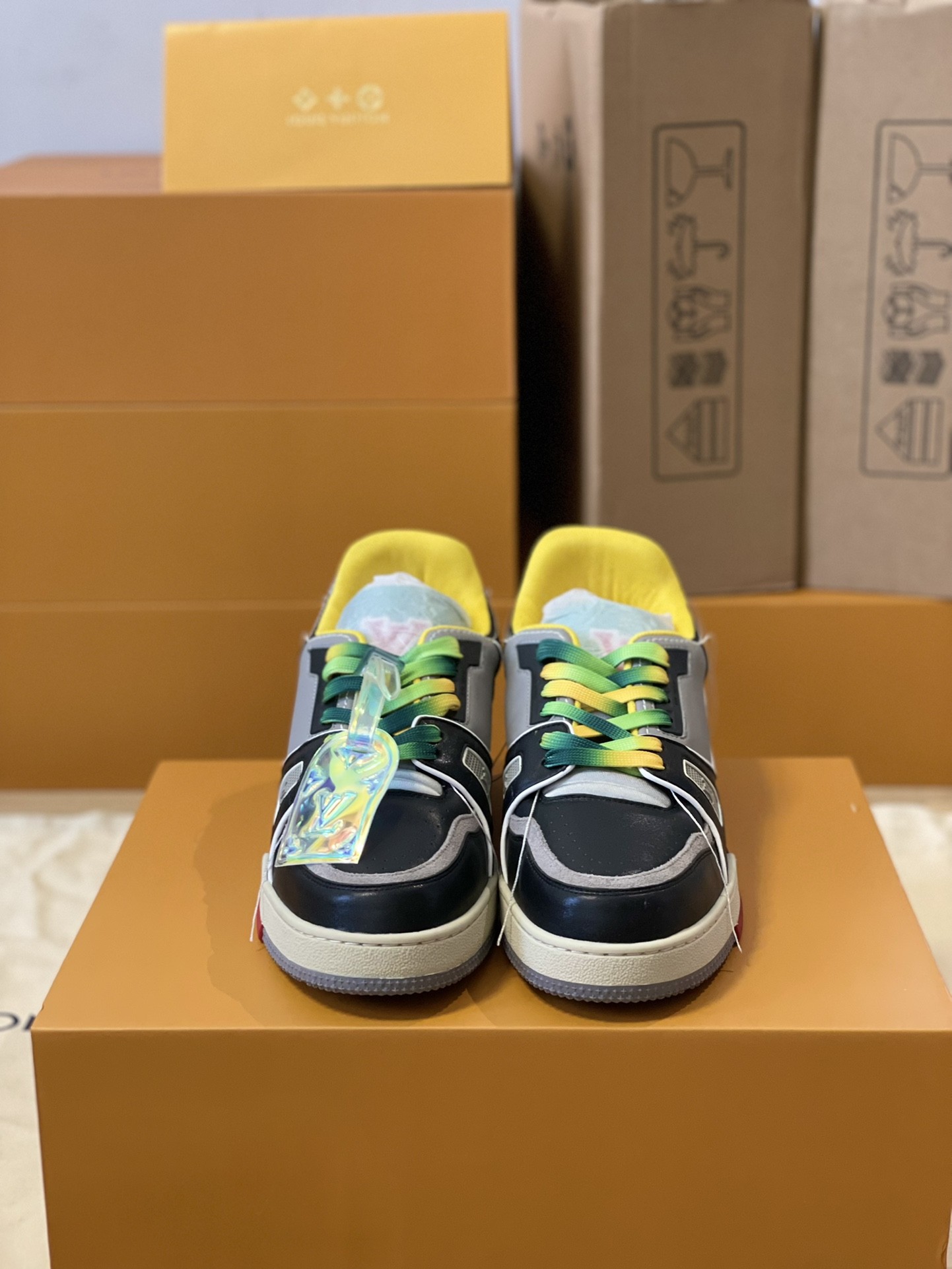 「#166」LOUIS VUITTON TRAINER 1A9IQ5 Sneakers - Image 4