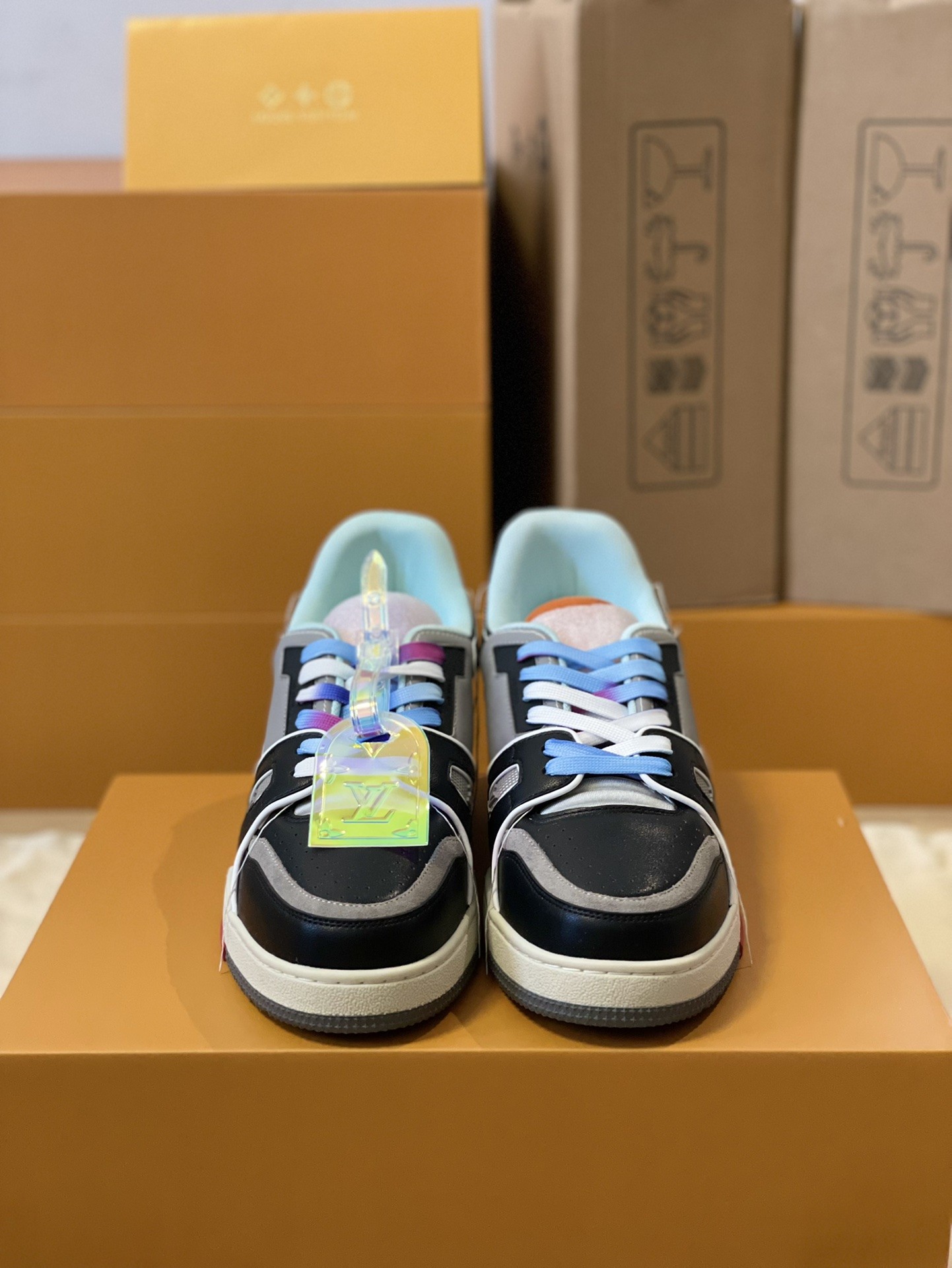 「#169」LOUIS VUITTON TRAINER 1A9IQ5 Sneakers - Image 4
