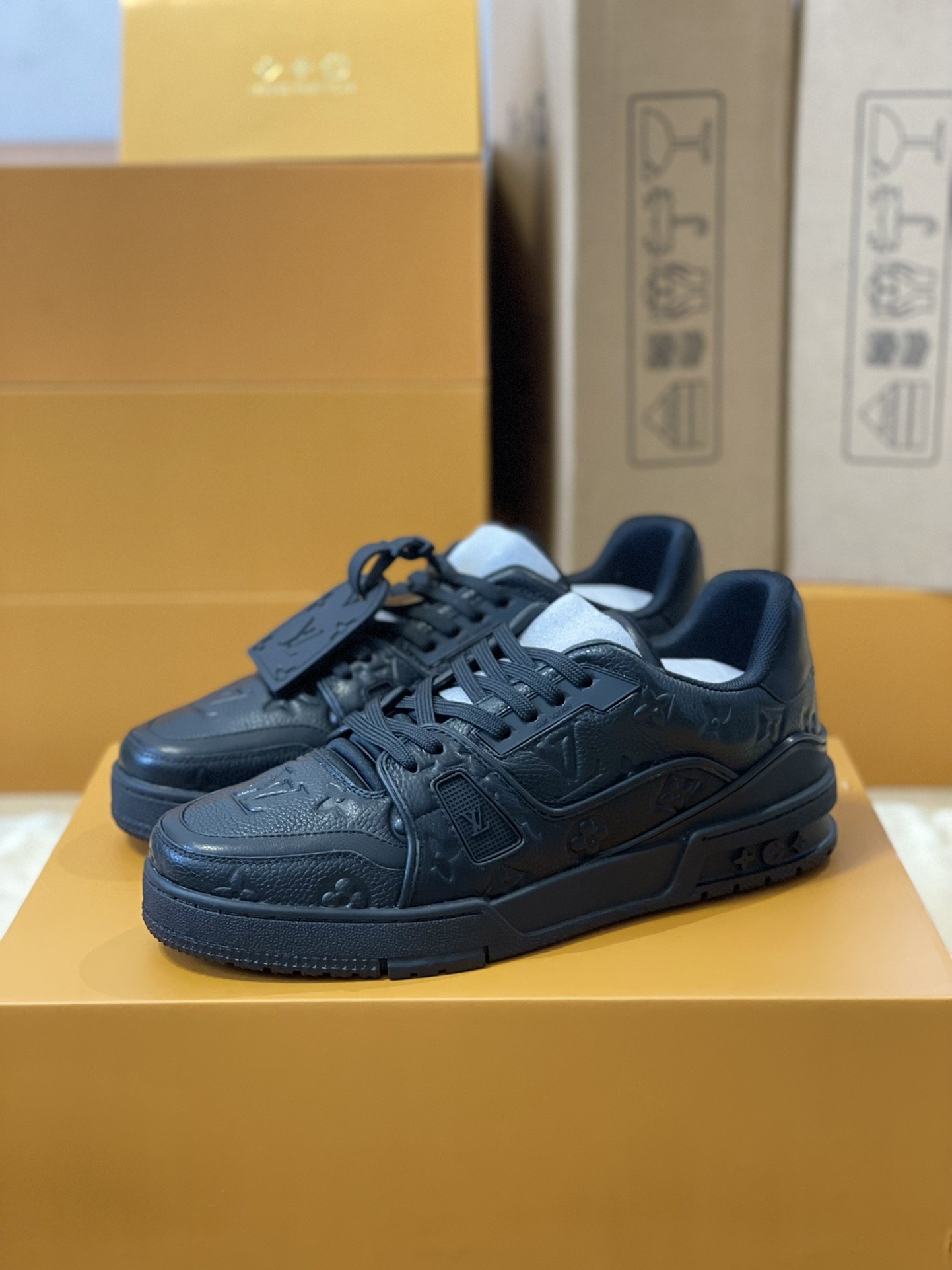 「#171」LOUIS VUITTON TRAINER 1A9IQ5 Sneakers
