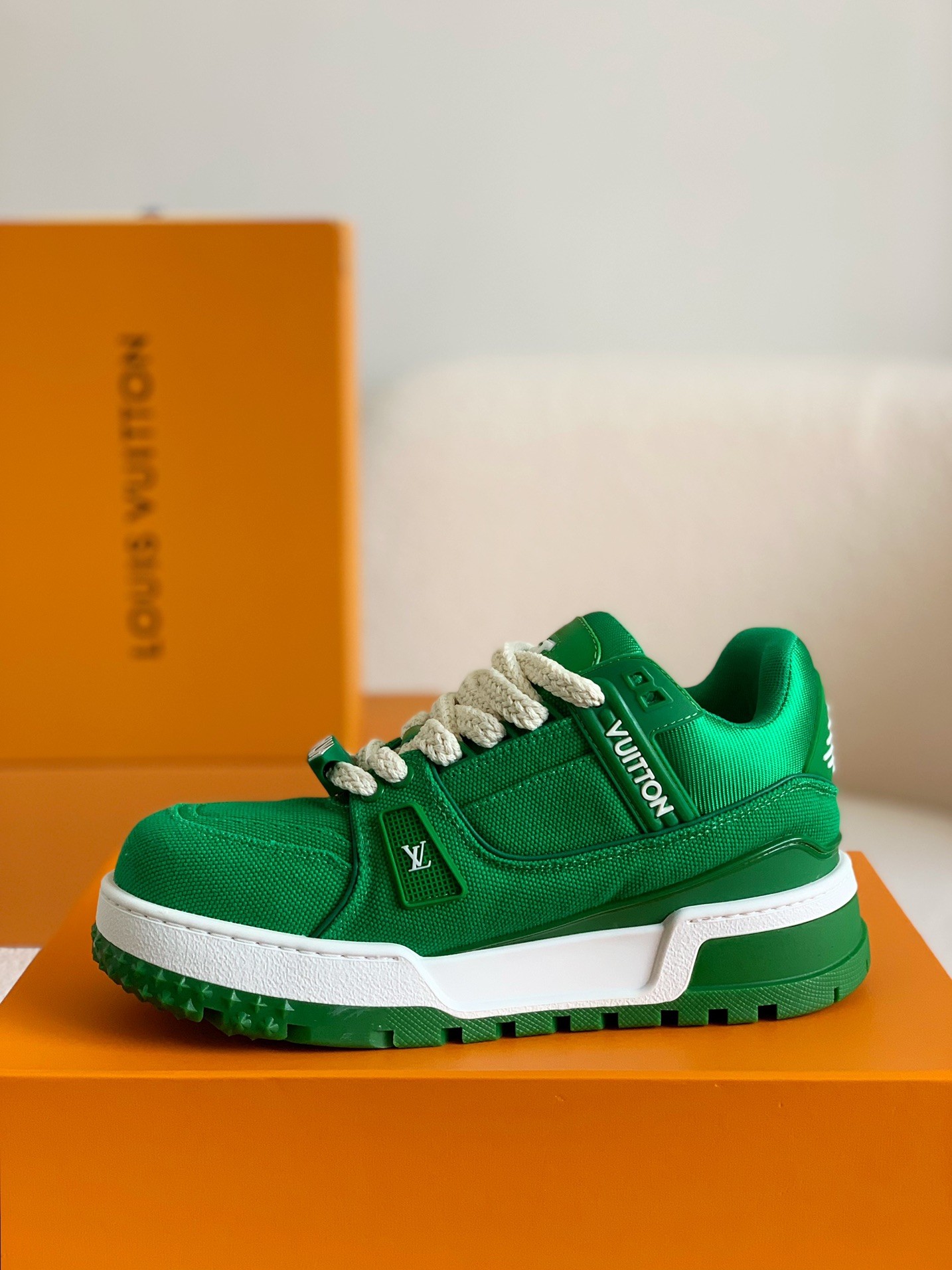 「#78」LOUIS VUITTON TRAINER MAXI SNEAKERS - Image 4
