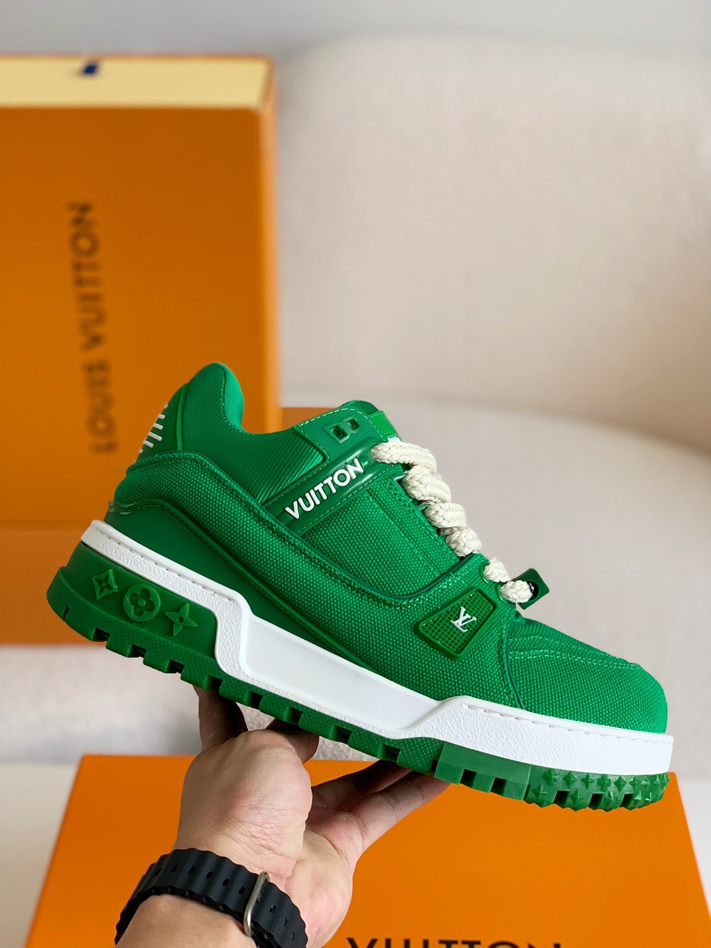 「#78」LOUIS VUITTON TRAINER MAXI SNEAKERS - Image 3