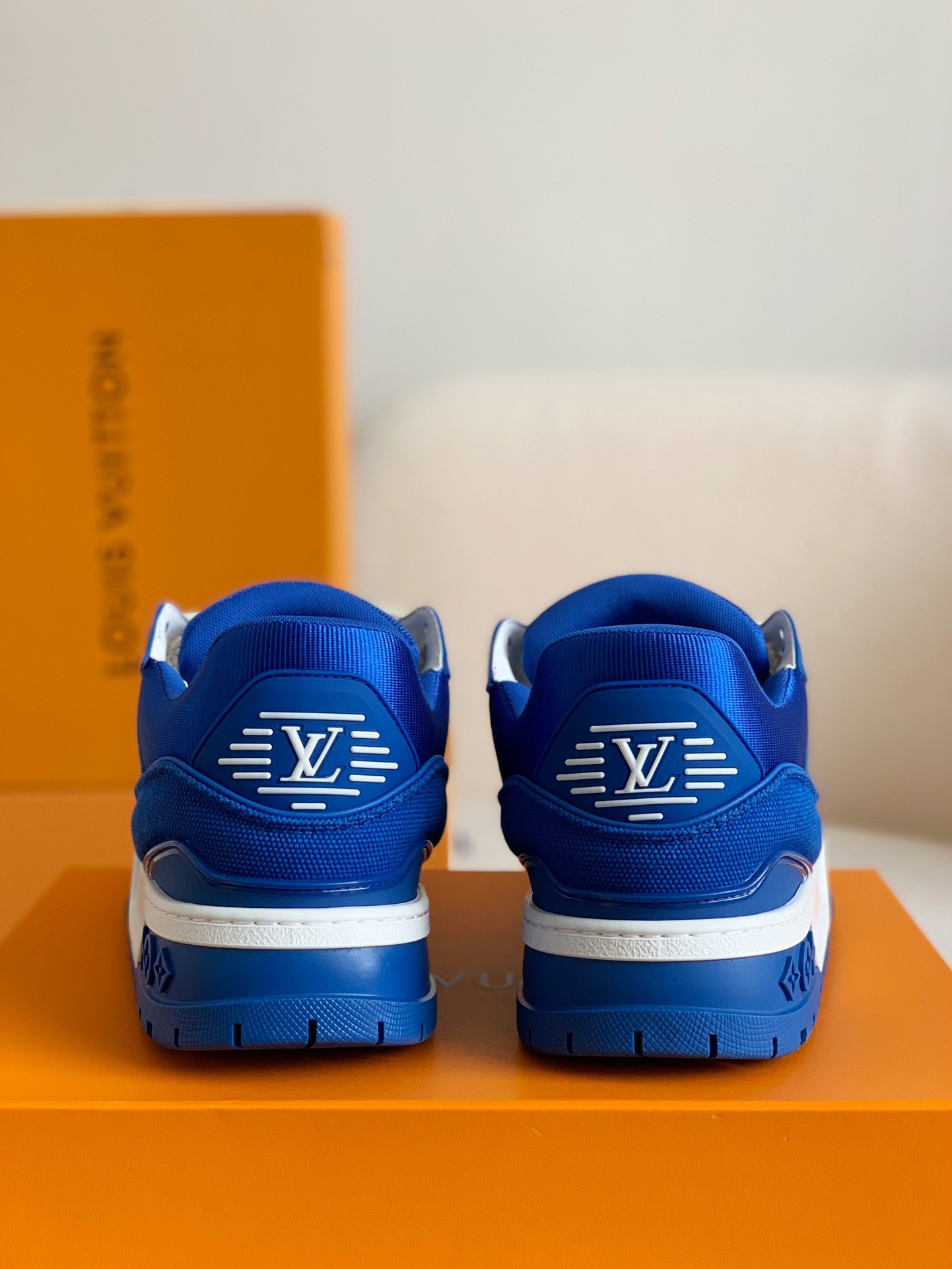 「#79」LOUIS VUITTON TRAINER MAXI SNEAKERS - Image 5