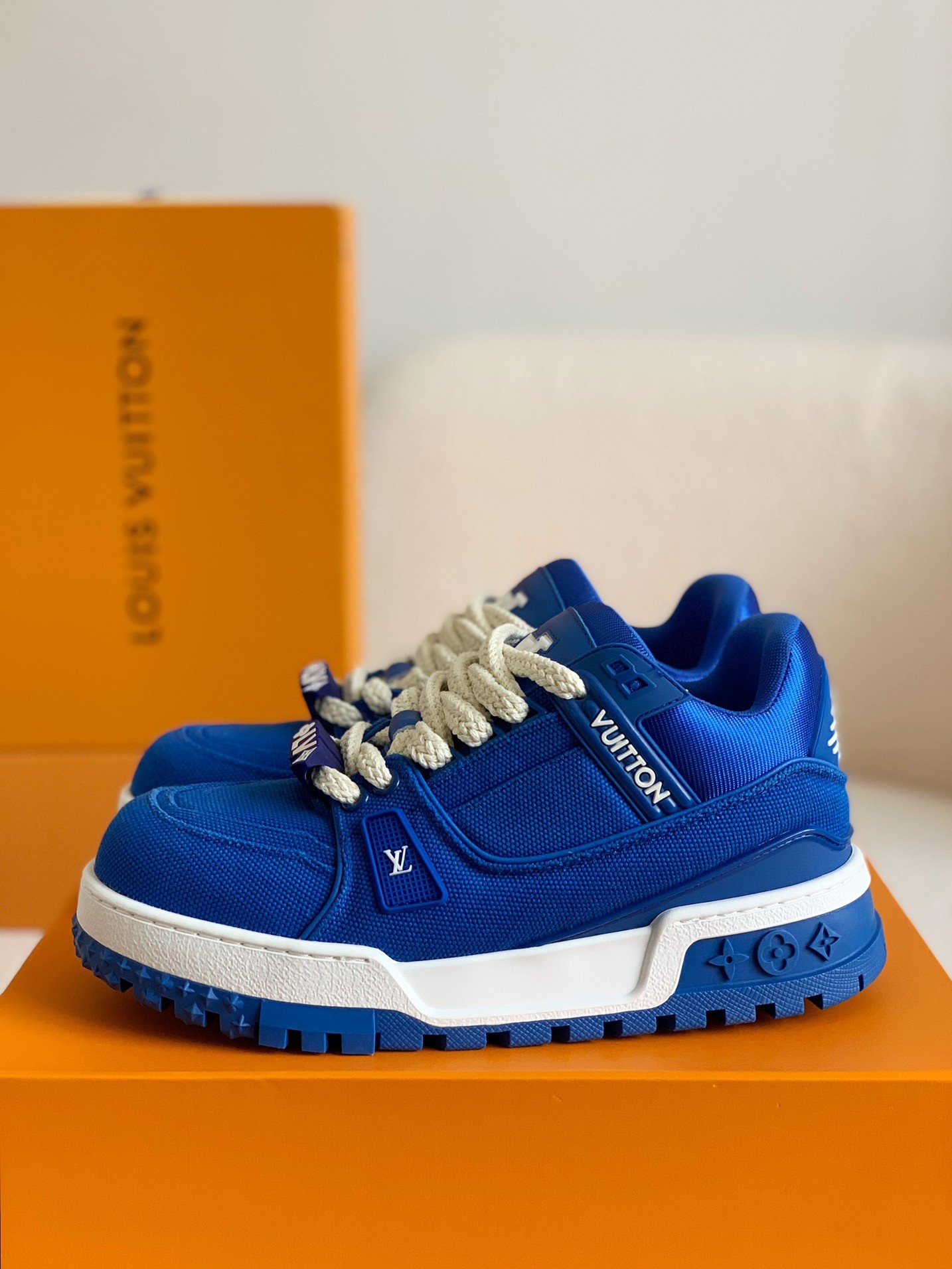 「#79」LOUIS VUITTON TRAINER MAXI SNEAKERS