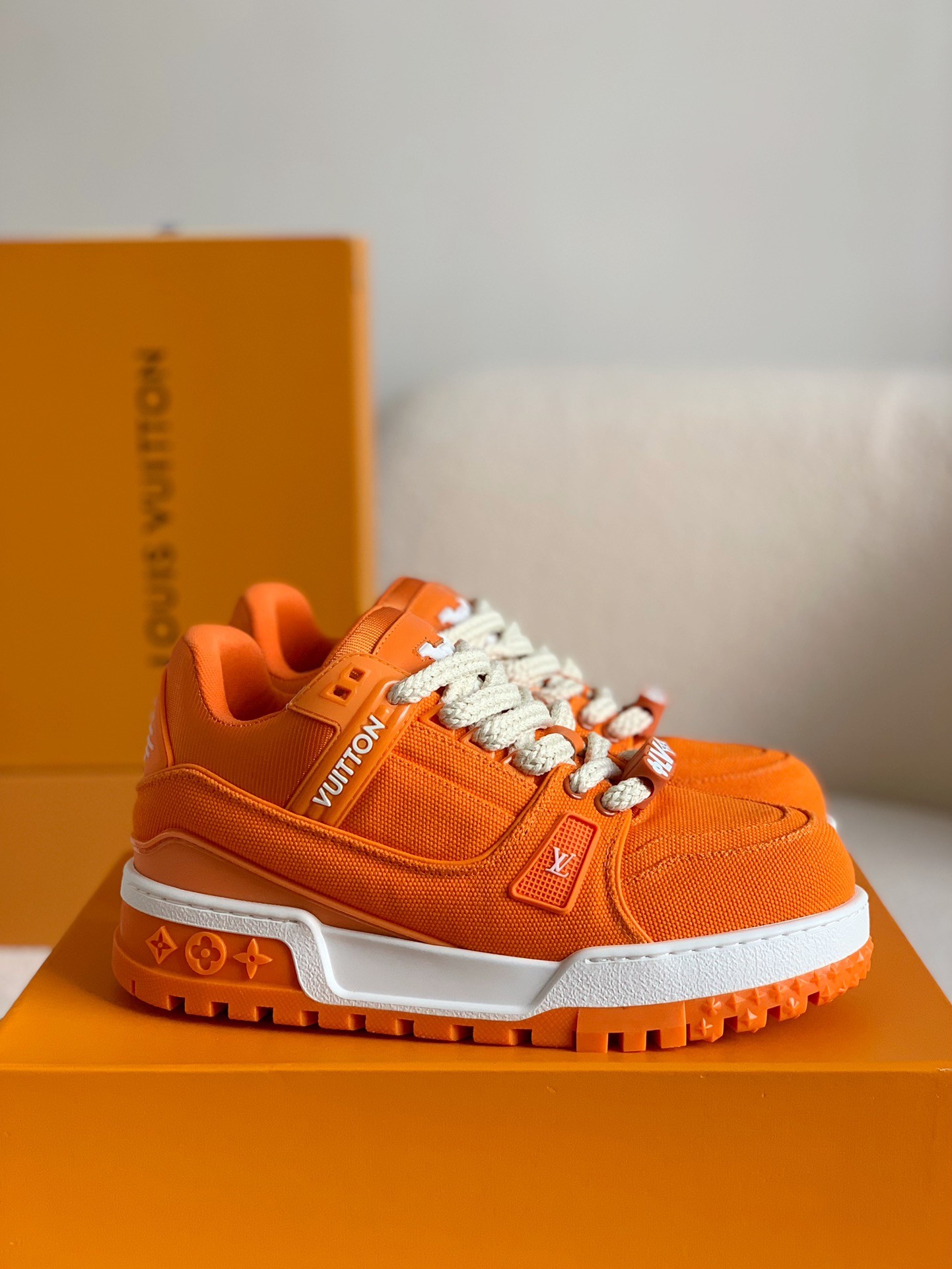 「#80」LOUIS VUITTON TRAINER MAXI SNEAKERS - Image 2