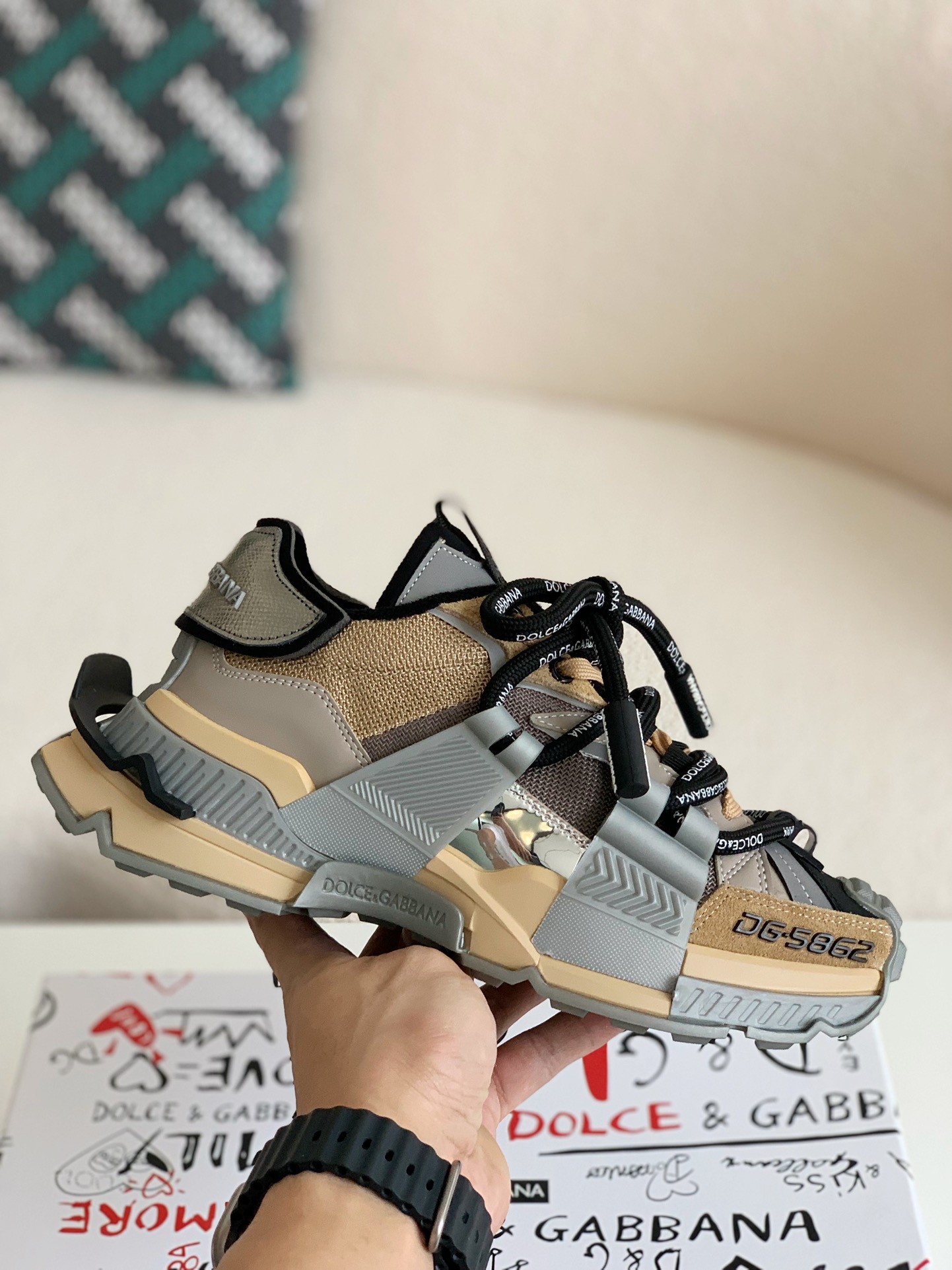 「#85」Dolce&Gabbana Sneakers - Image 3