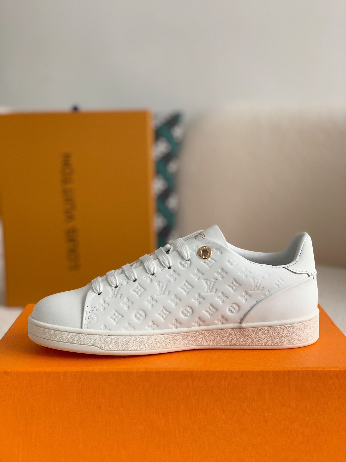 「#225」Louis Vuitton Sneaker - Image 4
