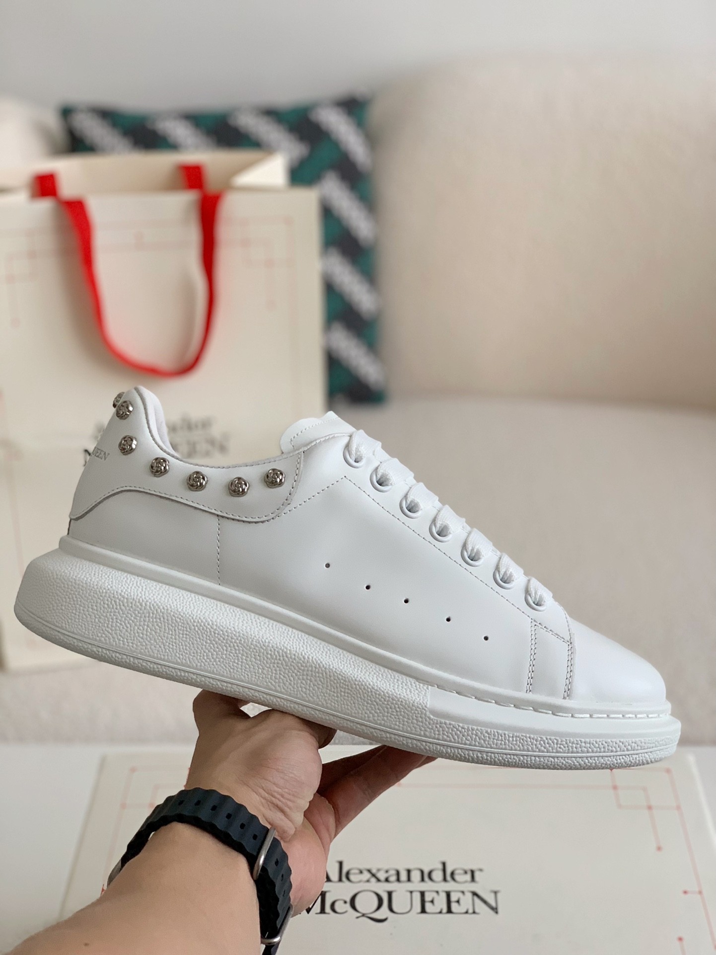 「#235」Alexander McQueen MQ White Rose nail tail Sneakers - Image 2