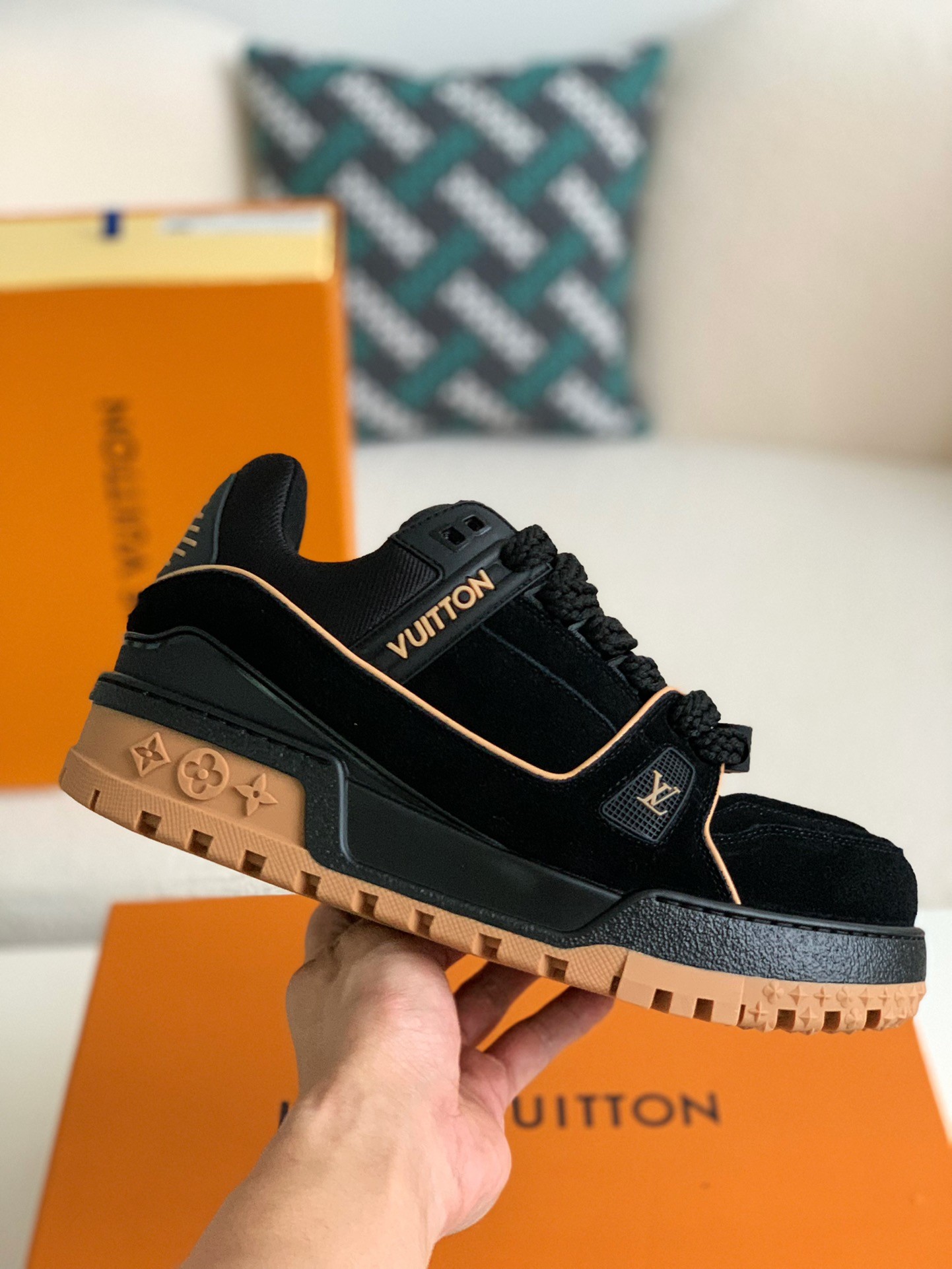 「#236」LOUIS VUITTON TRAINER MAXI SNEAKERS 1ABM2Y - Image 3