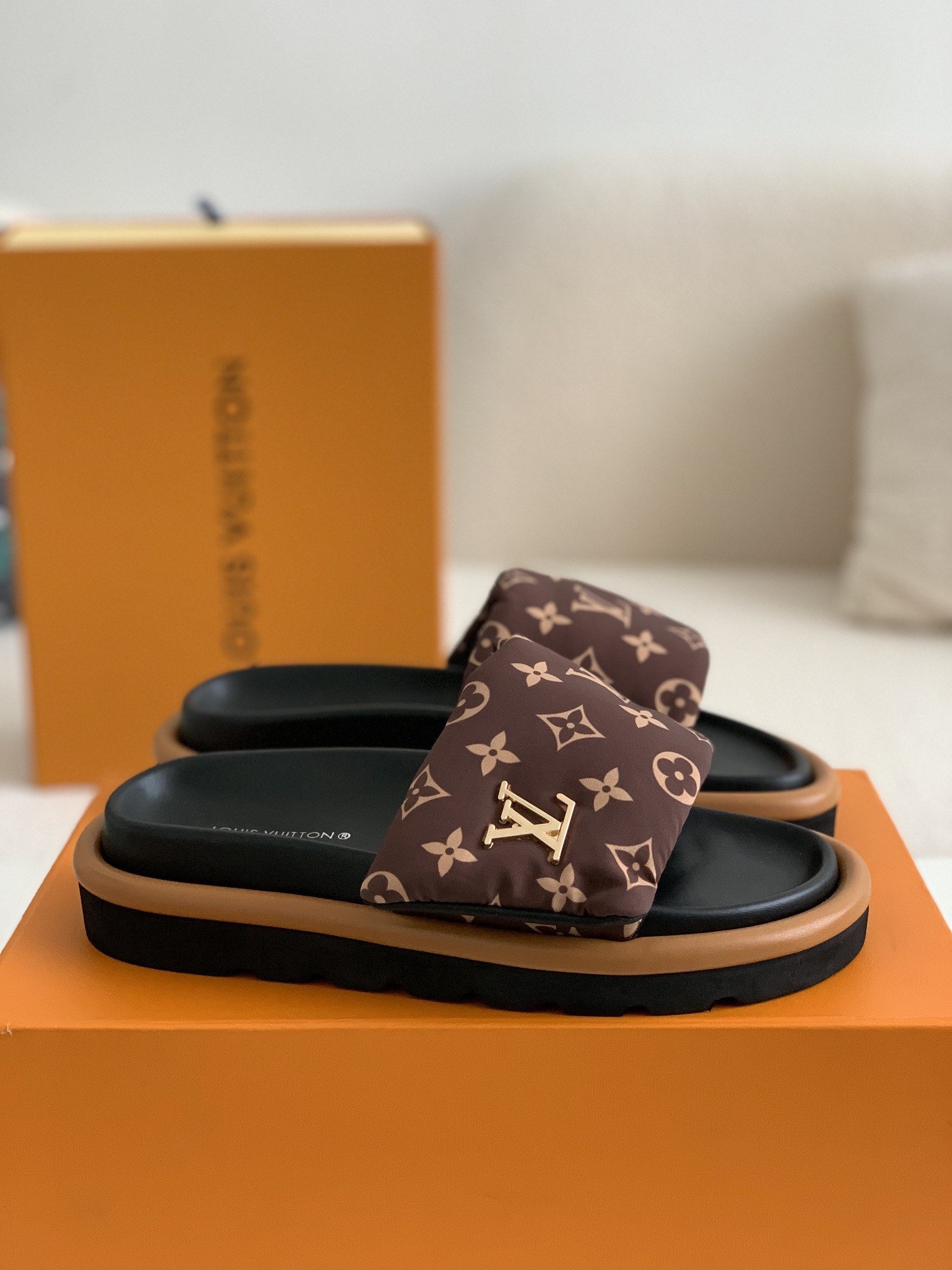 「#264」LOUIS VUITTON WOMEN'S SLIPPERS - Image 2
