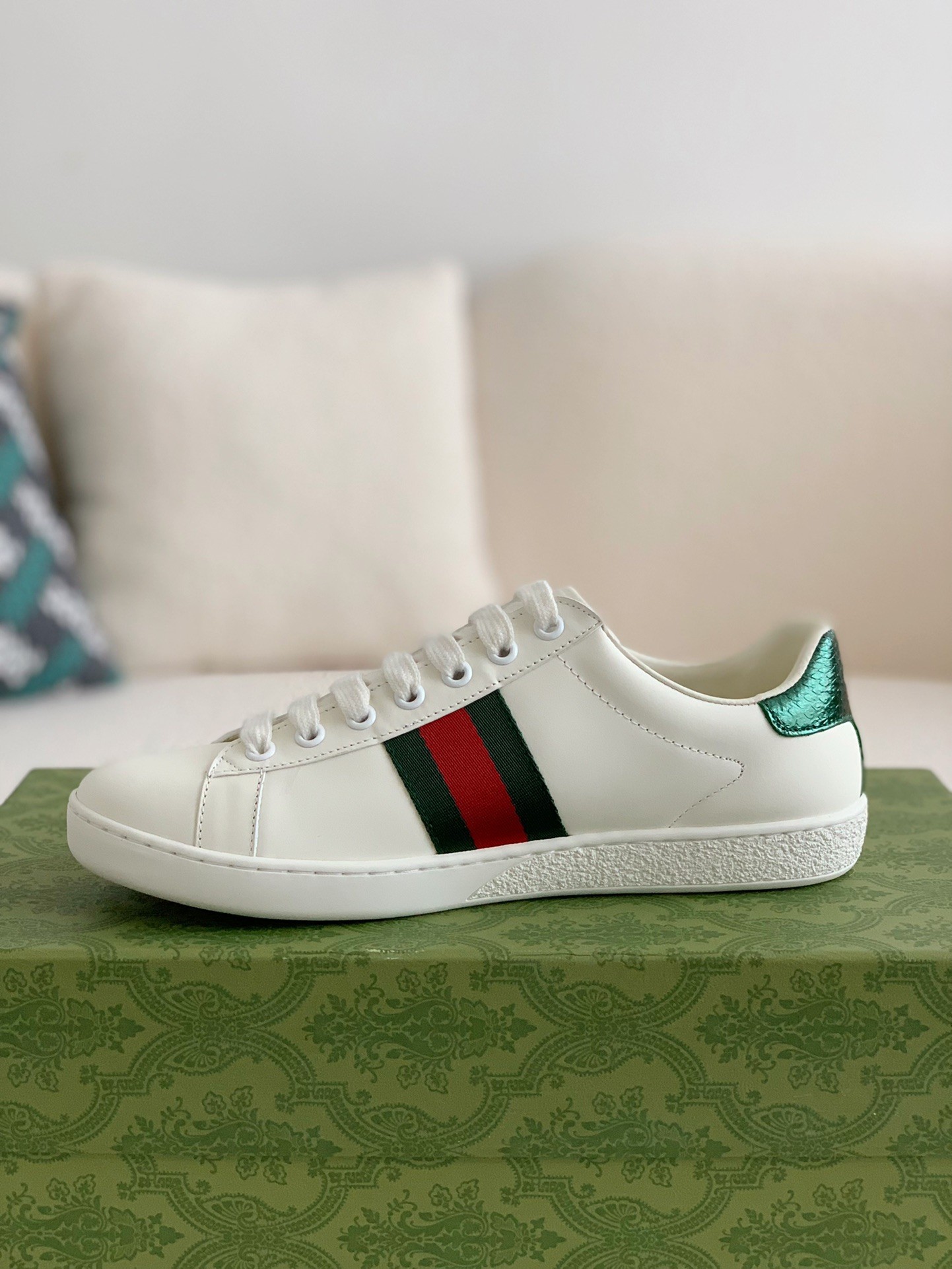 「#267」Gucci Sneakers - Image 4