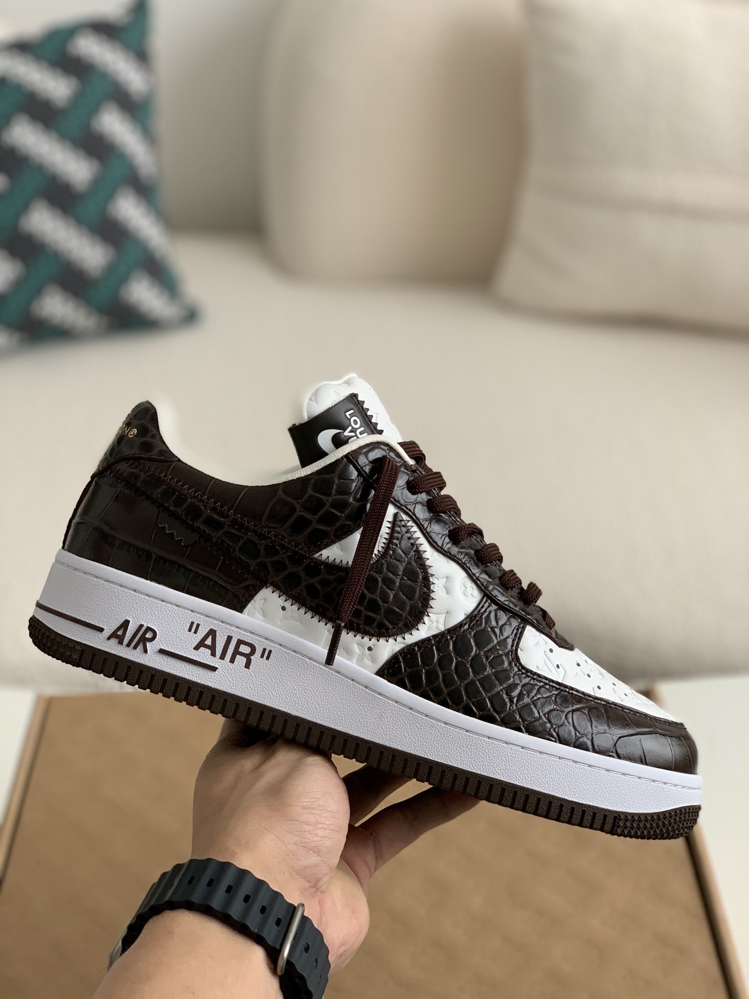 「#271」LOUIS VUITTON X NIKE AIR FORCE 1 SNEAKER - Image 3