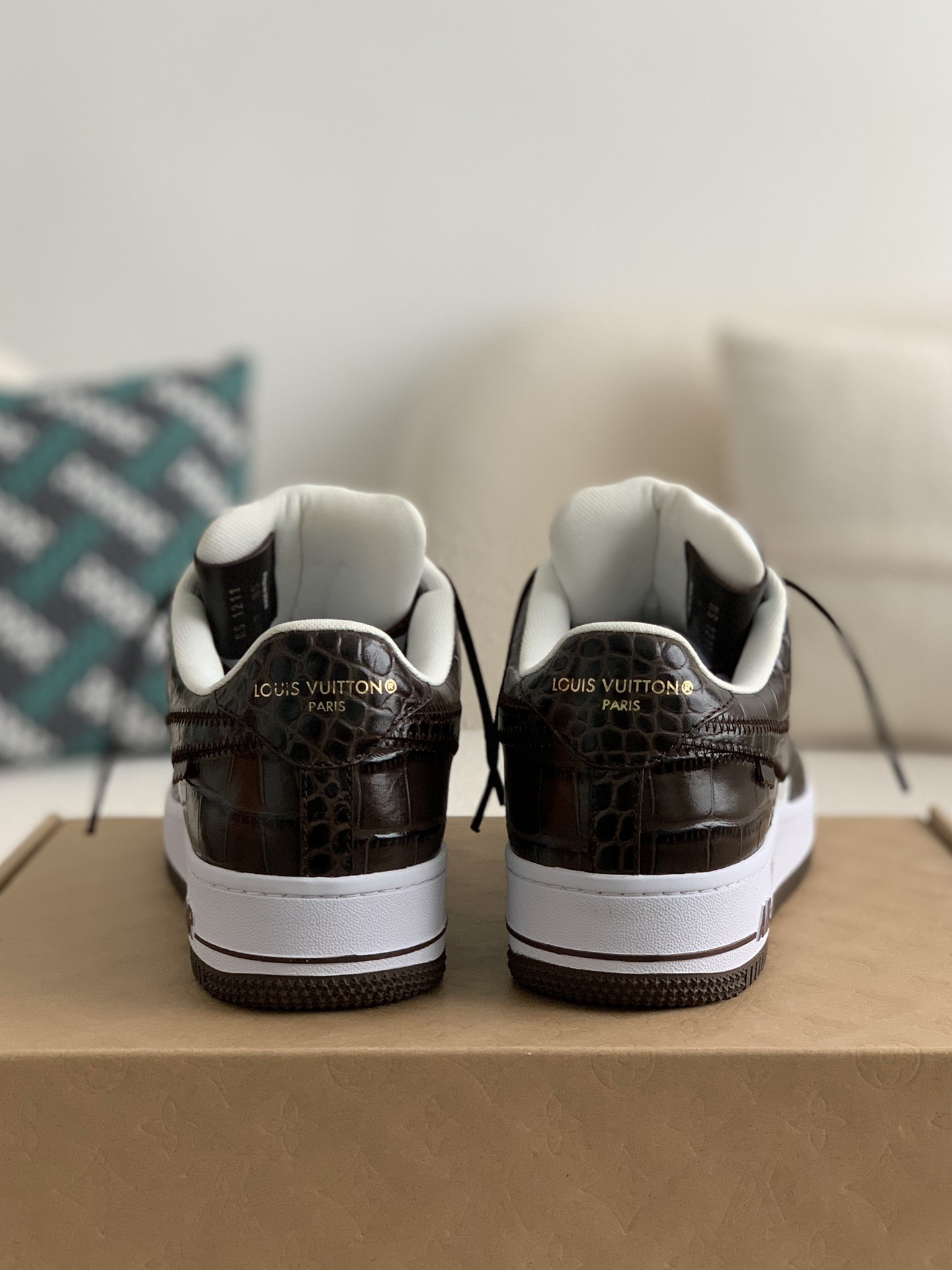 「#271」LOUIS VUITTON X NIKE AIR FORCE 1 SNEAKER - Image 5