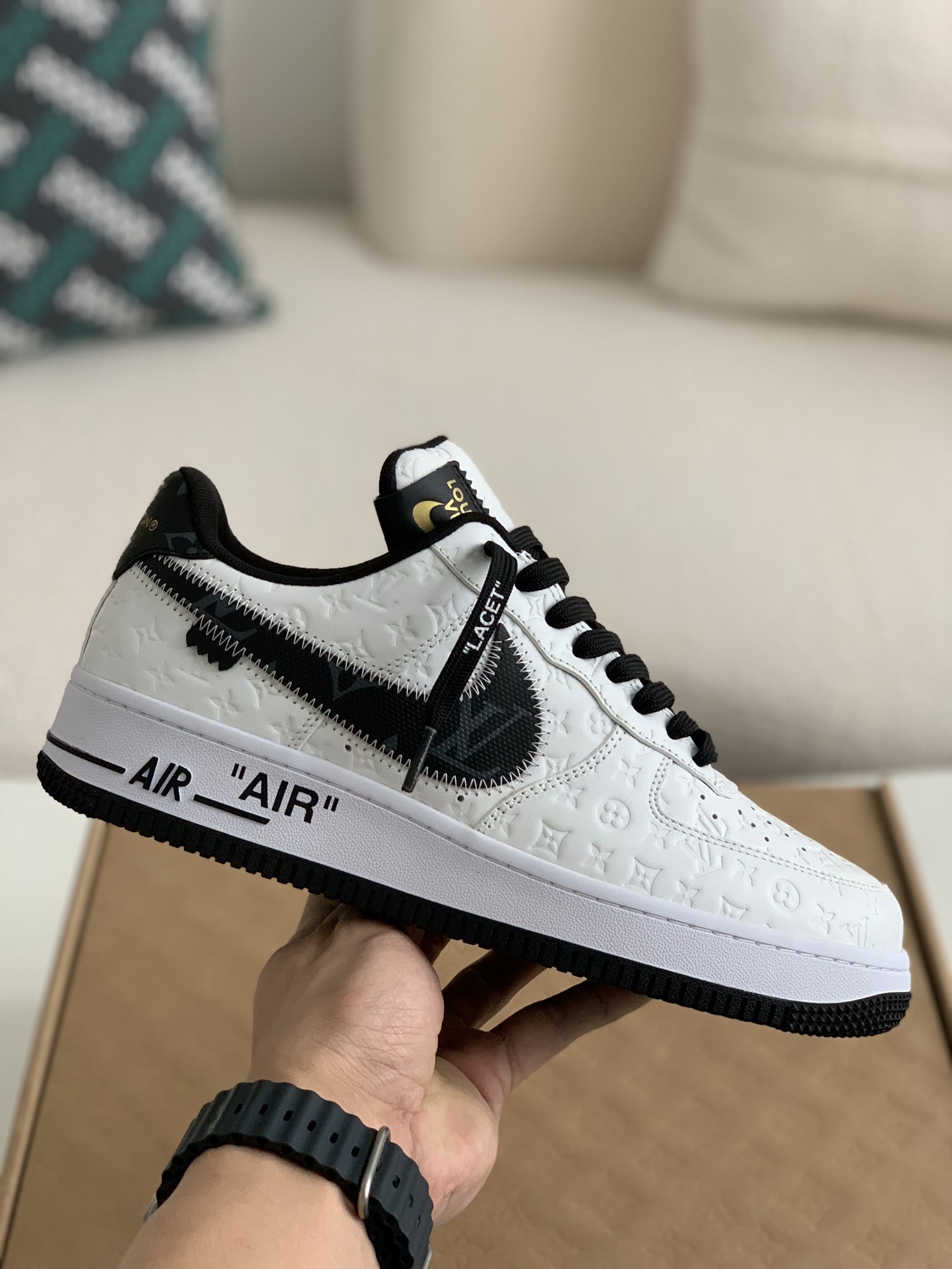 「#272」LOUIS VUITTON X NIKE AIR FORCE 1 SNEAKER - Image 3