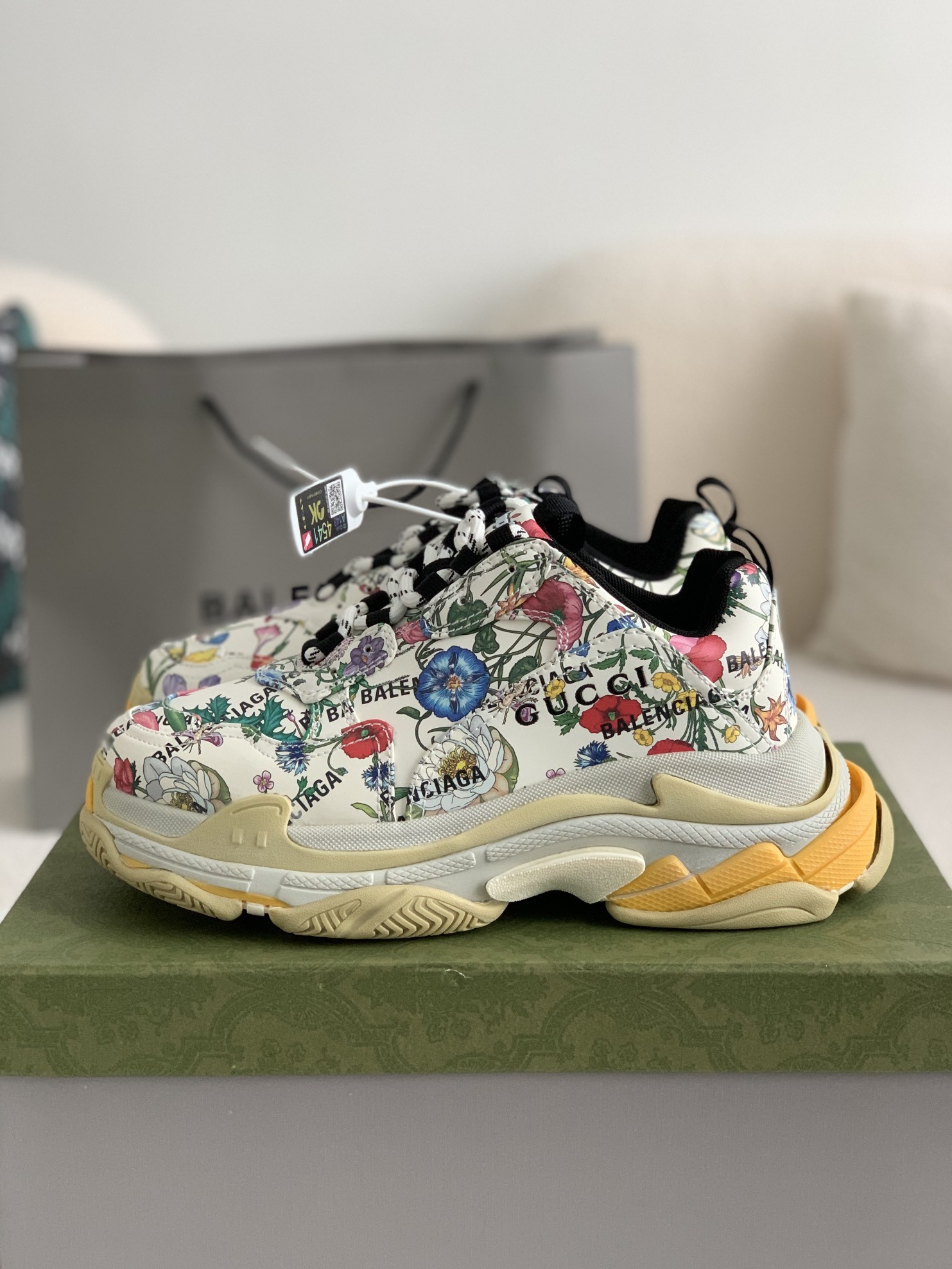 「#275」Gucci X balenciaga Triple S