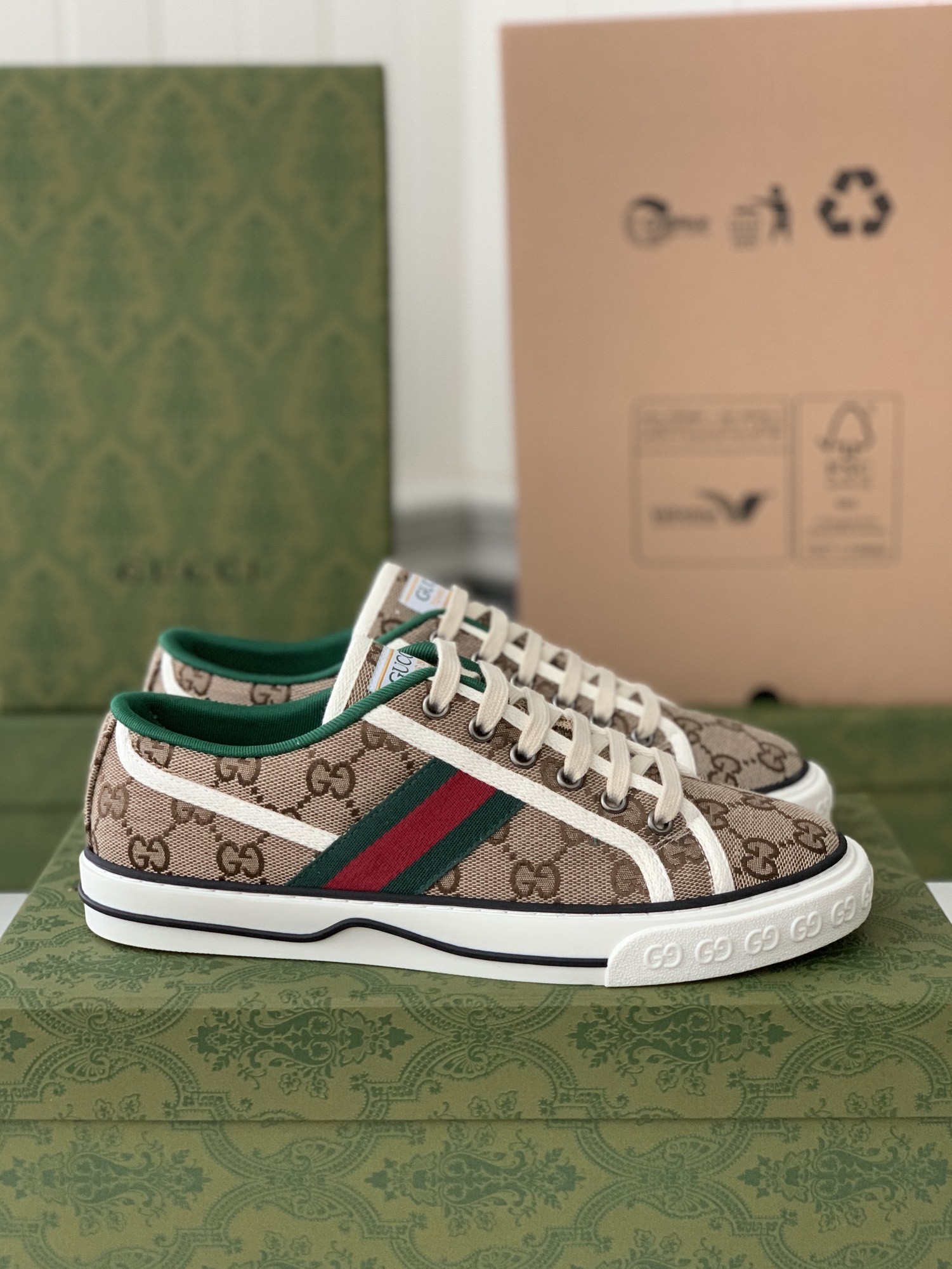 「#290」Gucci Dirty shoes - Image 2
