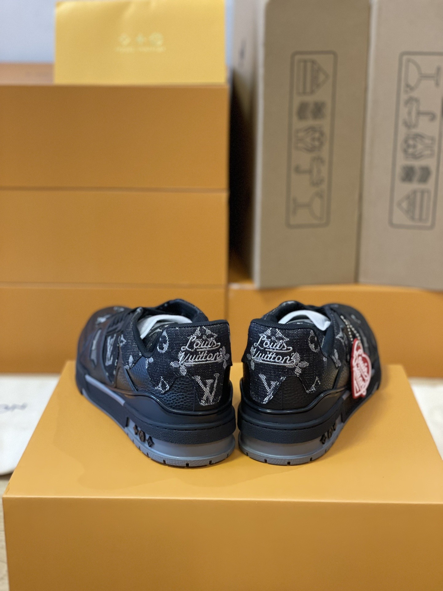 「#191」LOUIS VUITTON TRAINER 1A9IQ5 Sneaker - Image 5