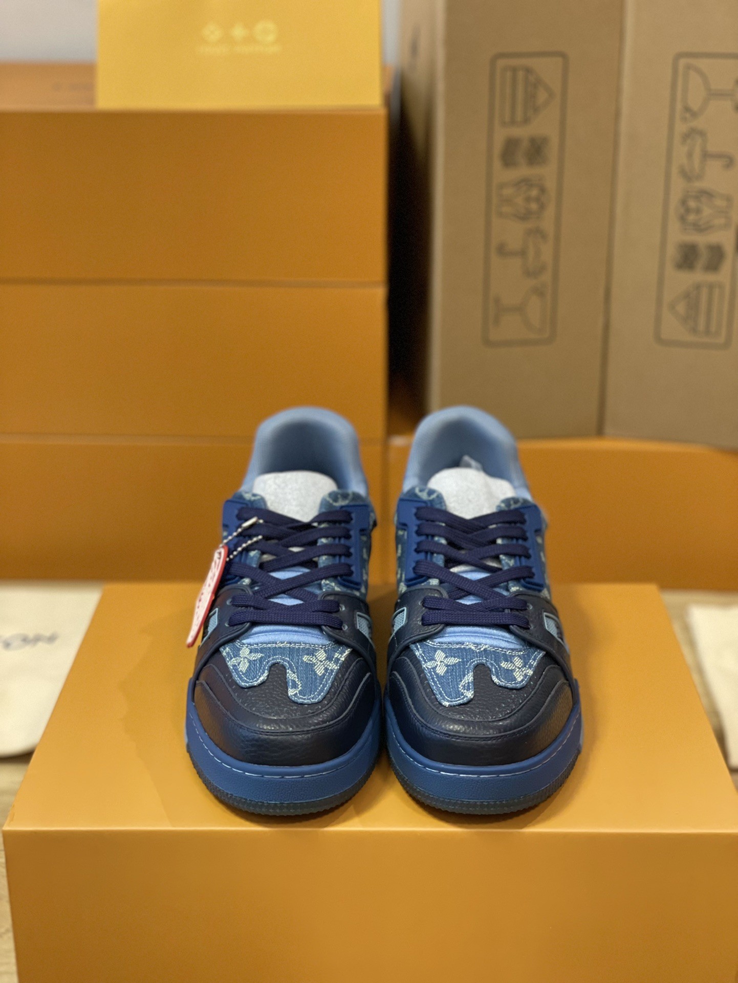 「#195」LOUIS VUITTON TRAINER 1A9IQ5 Sneaker - Image 4