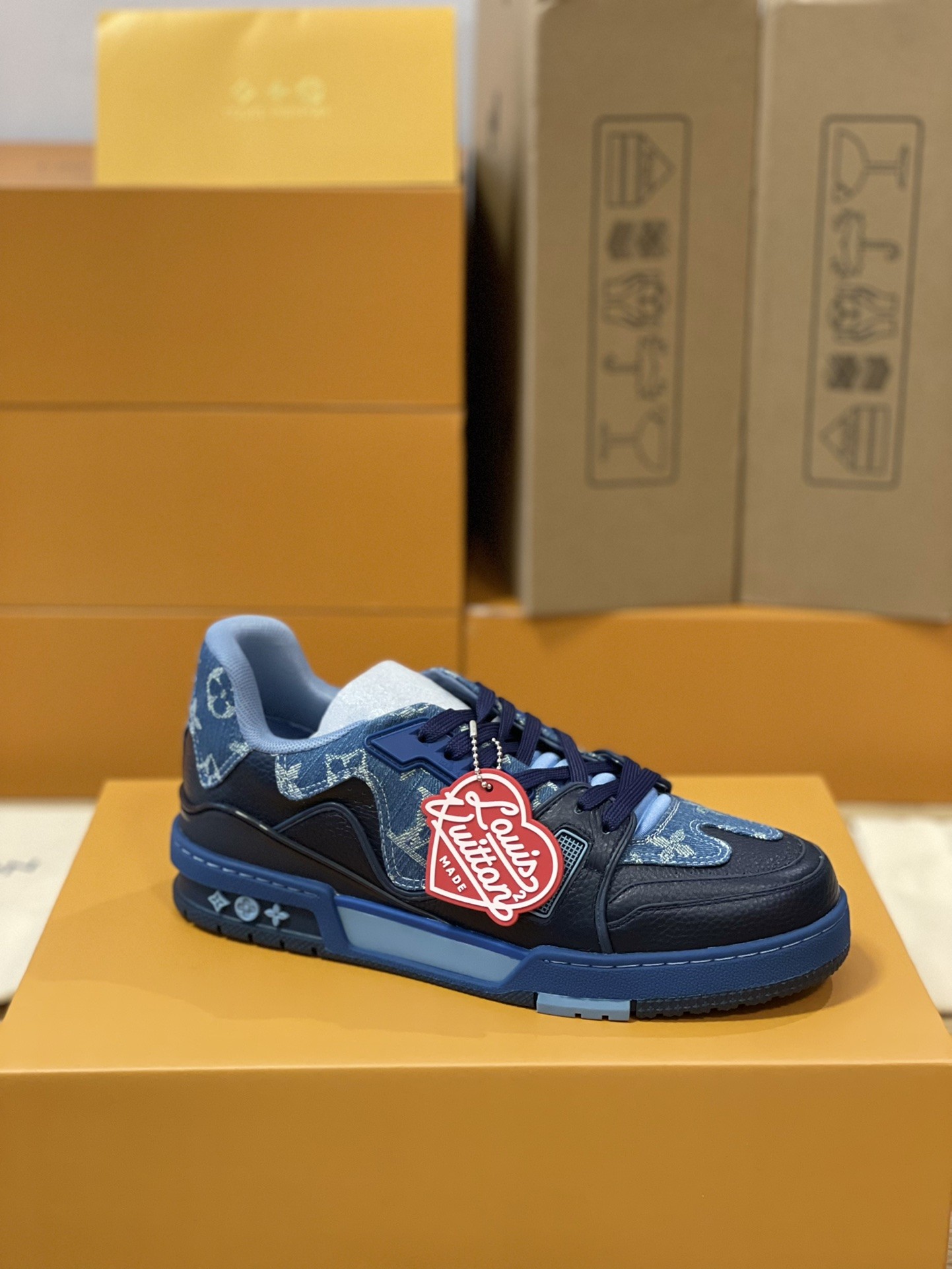 「#195」LOUIS VUITTON TRAINER 1A9IQ5 Sneaker - Image 3