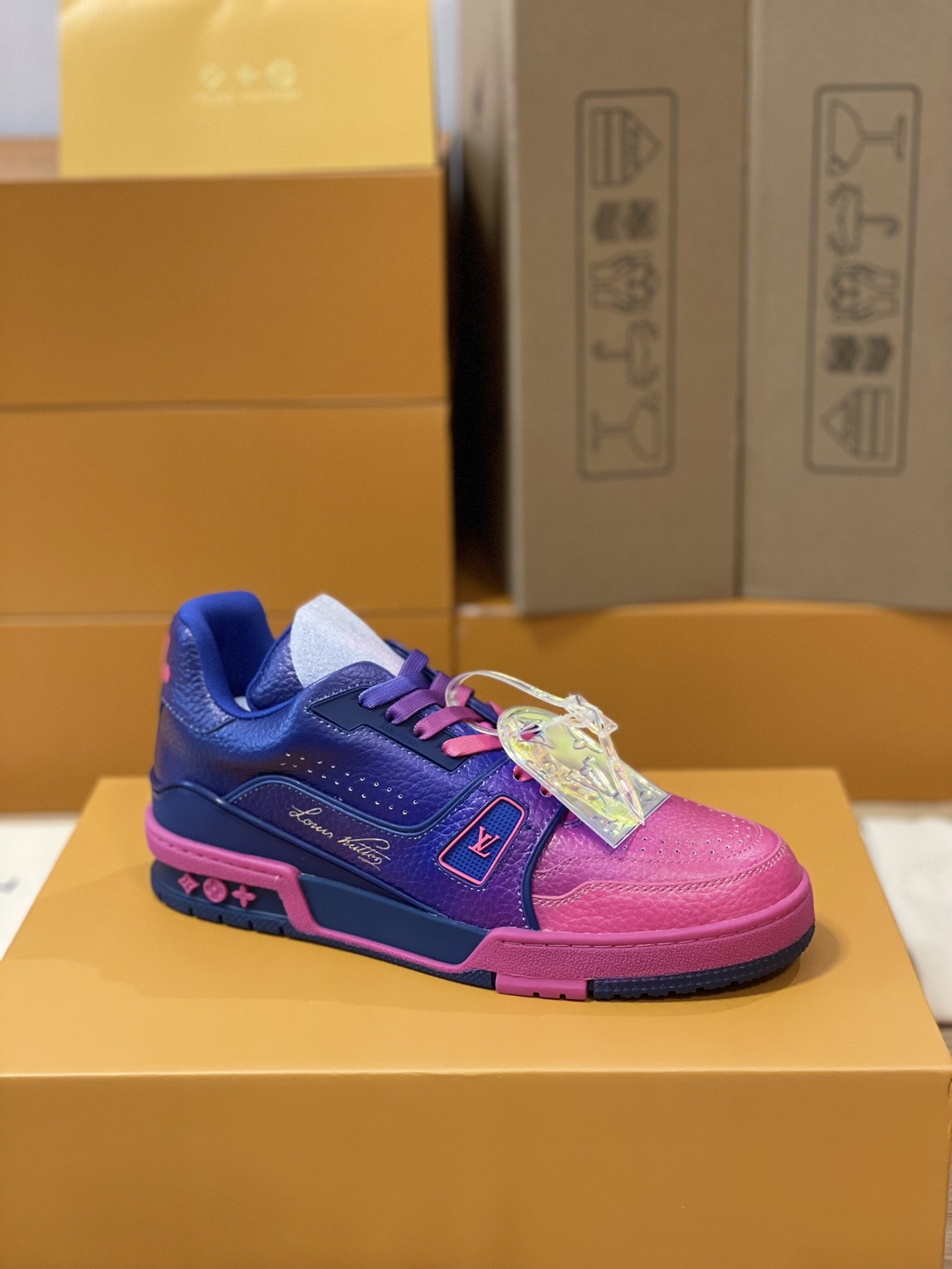 「#197」LOUIS VUITTON TRAINER MS0119 Sneakers - Image 3
