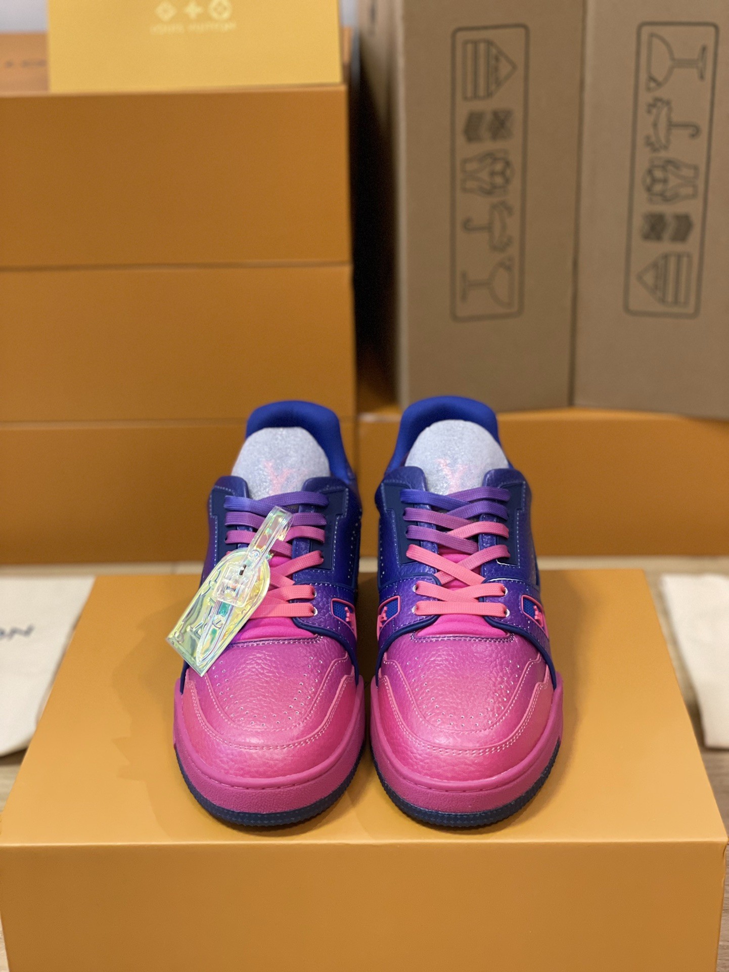 「#197」LOUIS VUITTON TRAINER MS0119 Sneakers - Image 4