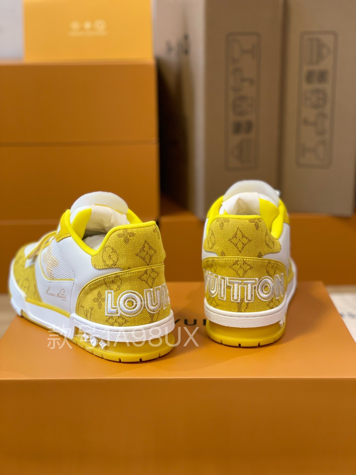 「#198」LOUIS VUITTON TRAINER 1A8FN8 Sneakers - Image 4