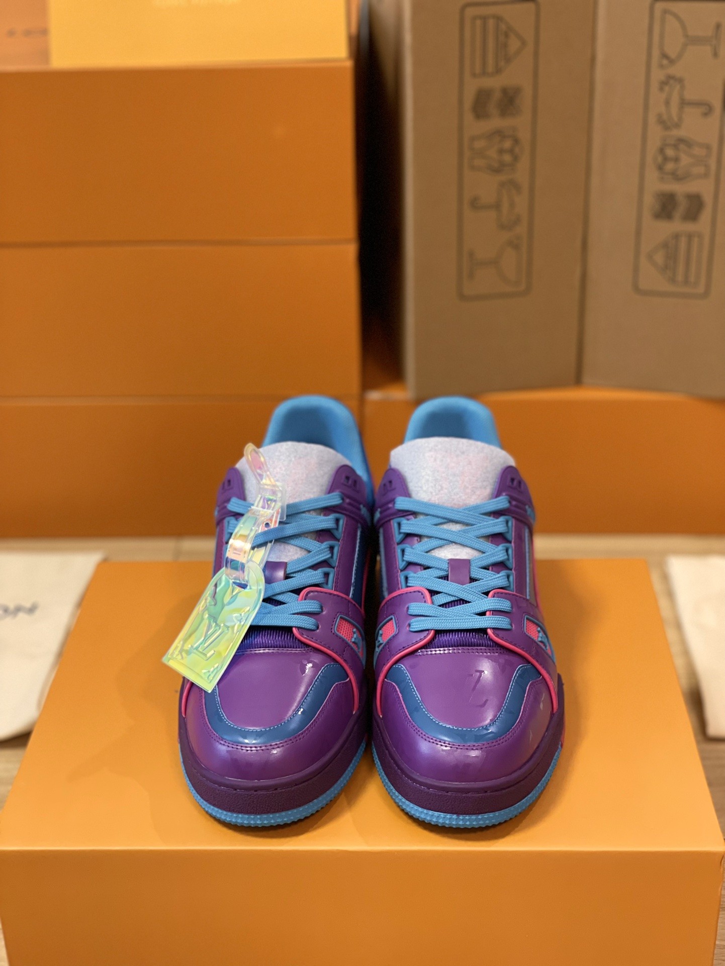 「#203」LOUIS VUITTON TRAINER 1A9JQJ Sneaker - Image 4