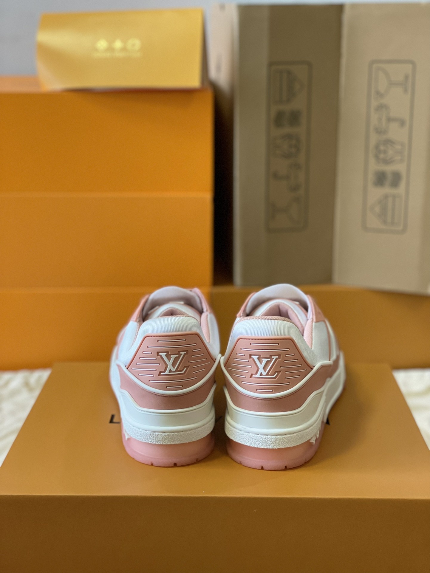 「#210」LOUIS VUITTON TRAINER 1A8KB8 Sneaker - Image 5