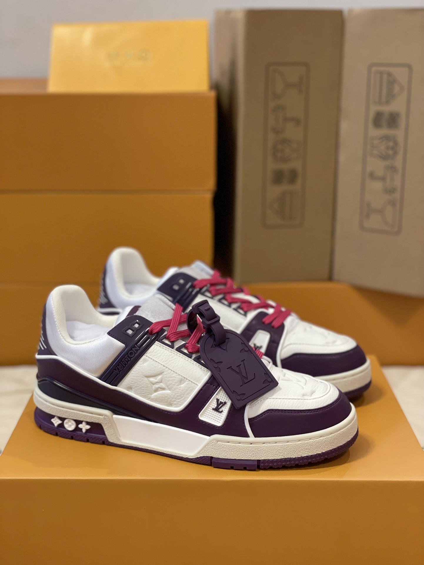 「#215」LOUIS VUITTON TRAINER 1A5Q1C Sneaker - Image 2