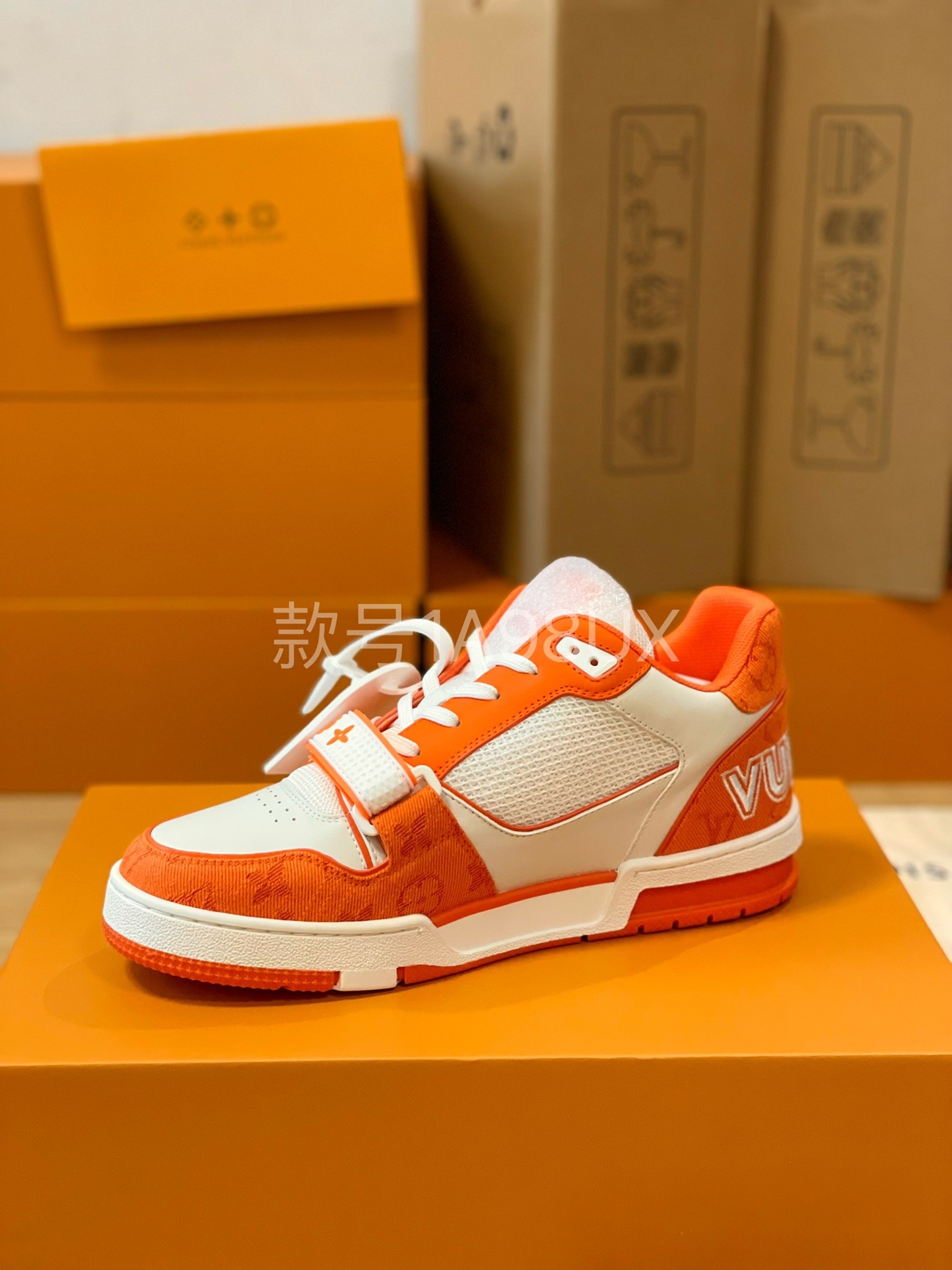 「#222」LOUIS VUITTON TRAINER 1A8FN8 Sneaker - Image 3
