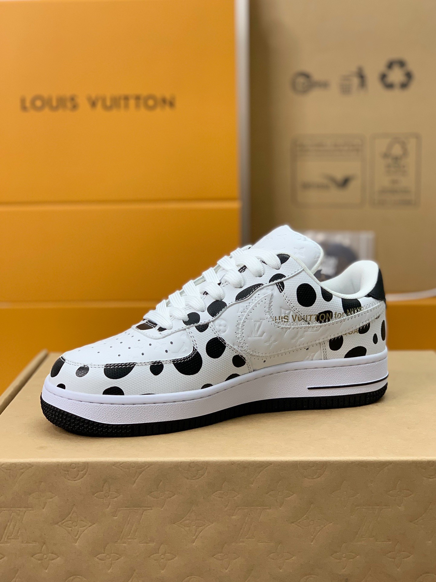 「#350」LOUIS VUITTON × Nike Air Force 1 low - Image 4