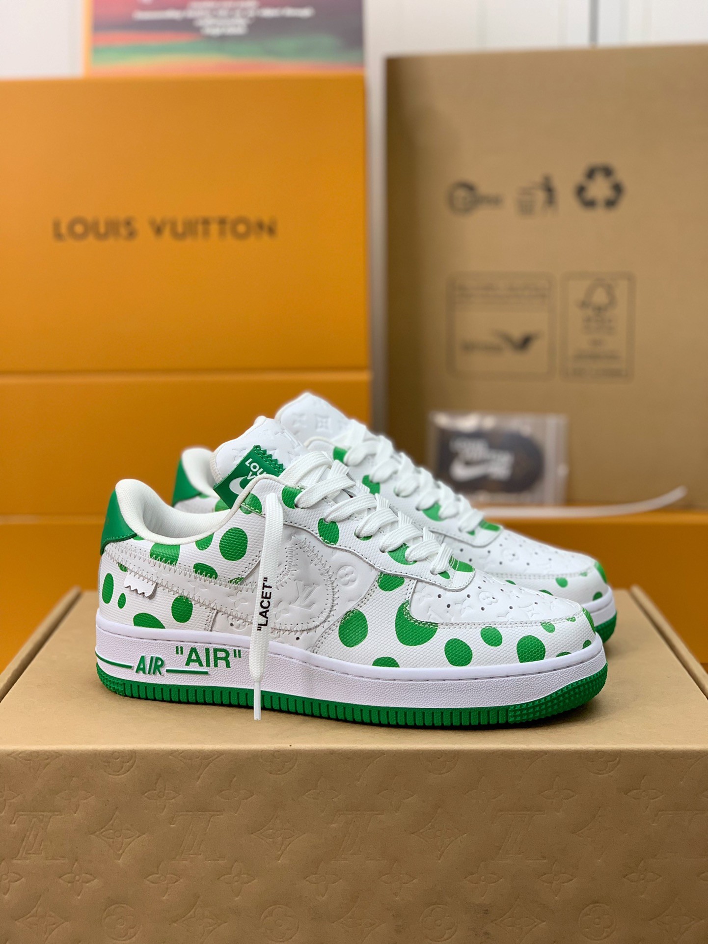 「#354」LOUIS VUITTON × Nike Air Force 1 low - Image 2