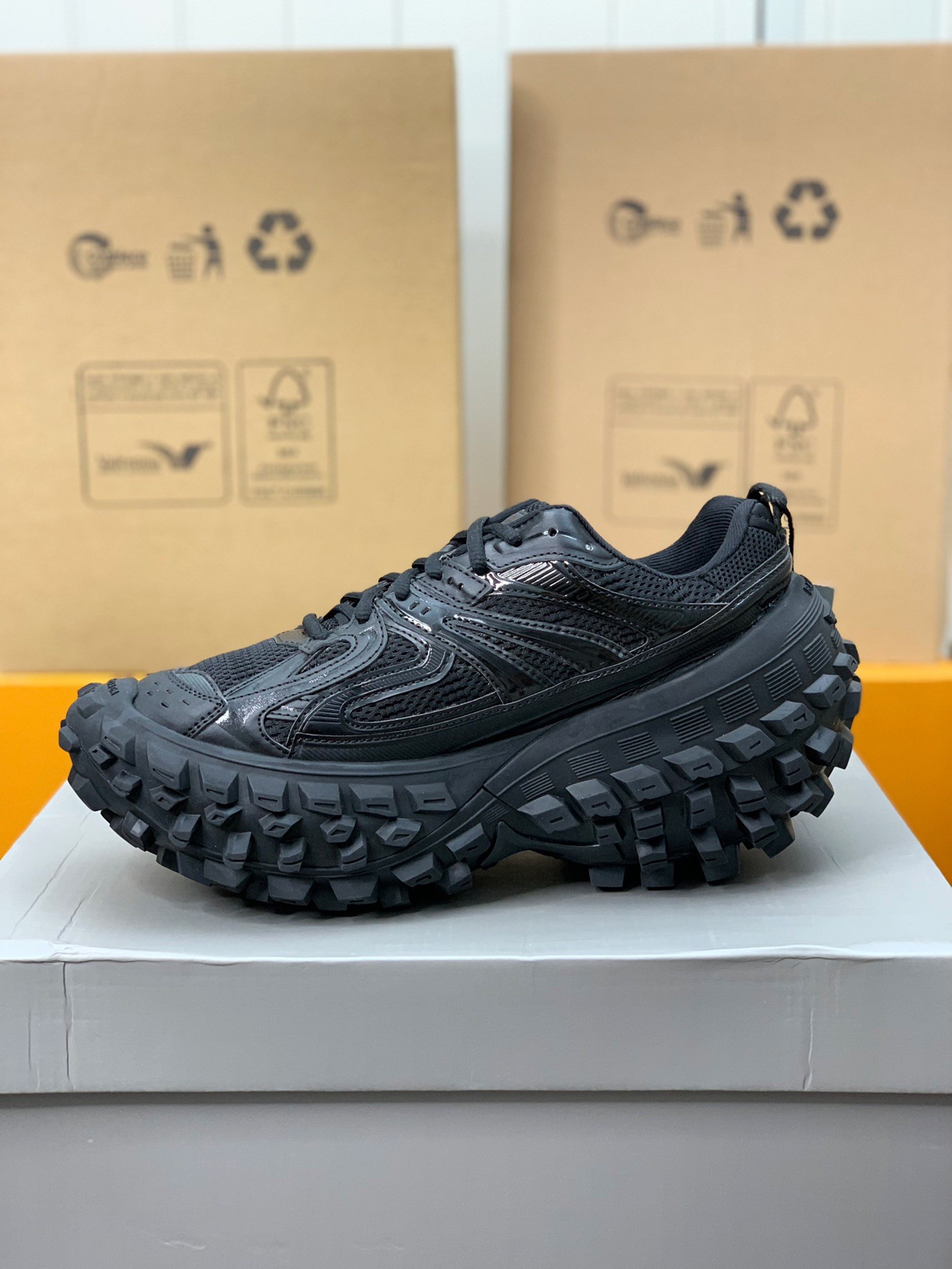 「#318」Balenciaga sneakers - Image 4