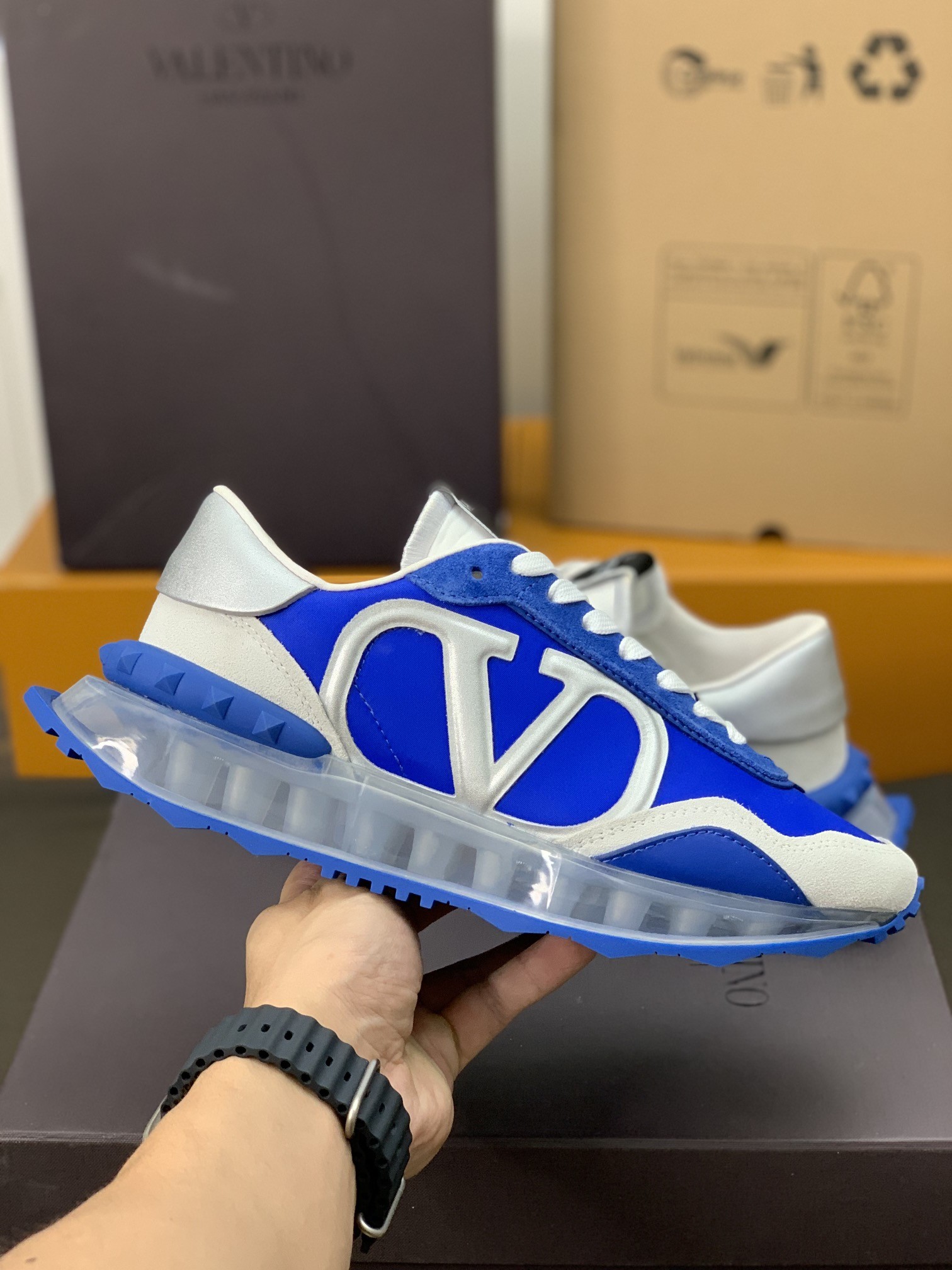 「#321」Valentino sneaker - Image 3